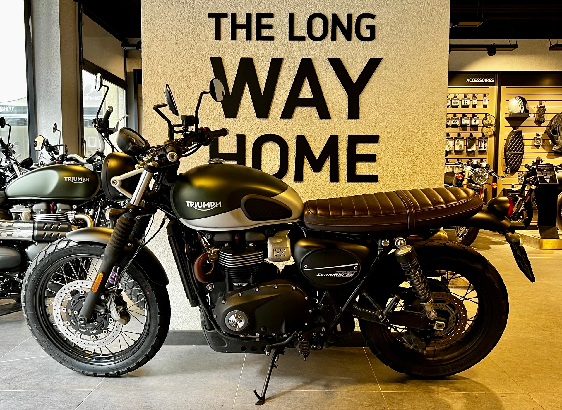 TRIUMPH Street Scrambler 900 (35kW)-showroom-element-3