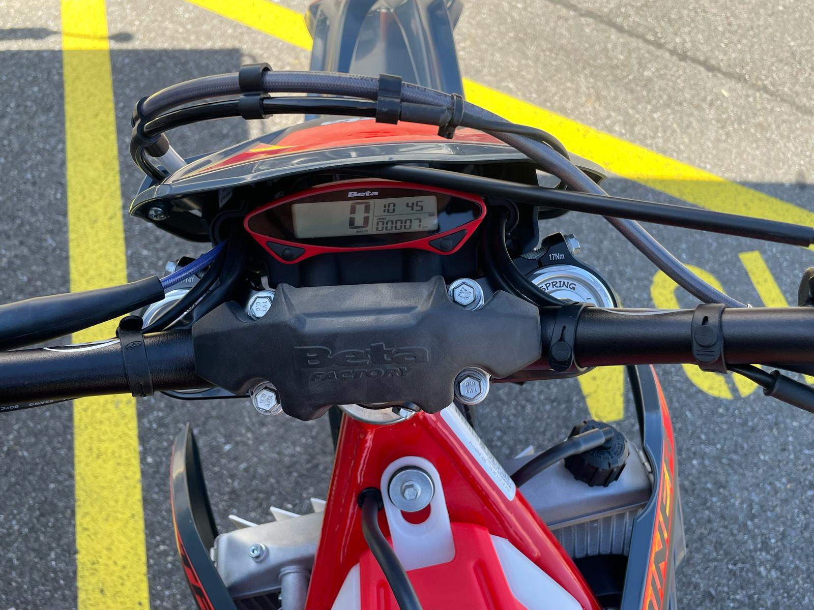BETA X-Trainer 300-image-5