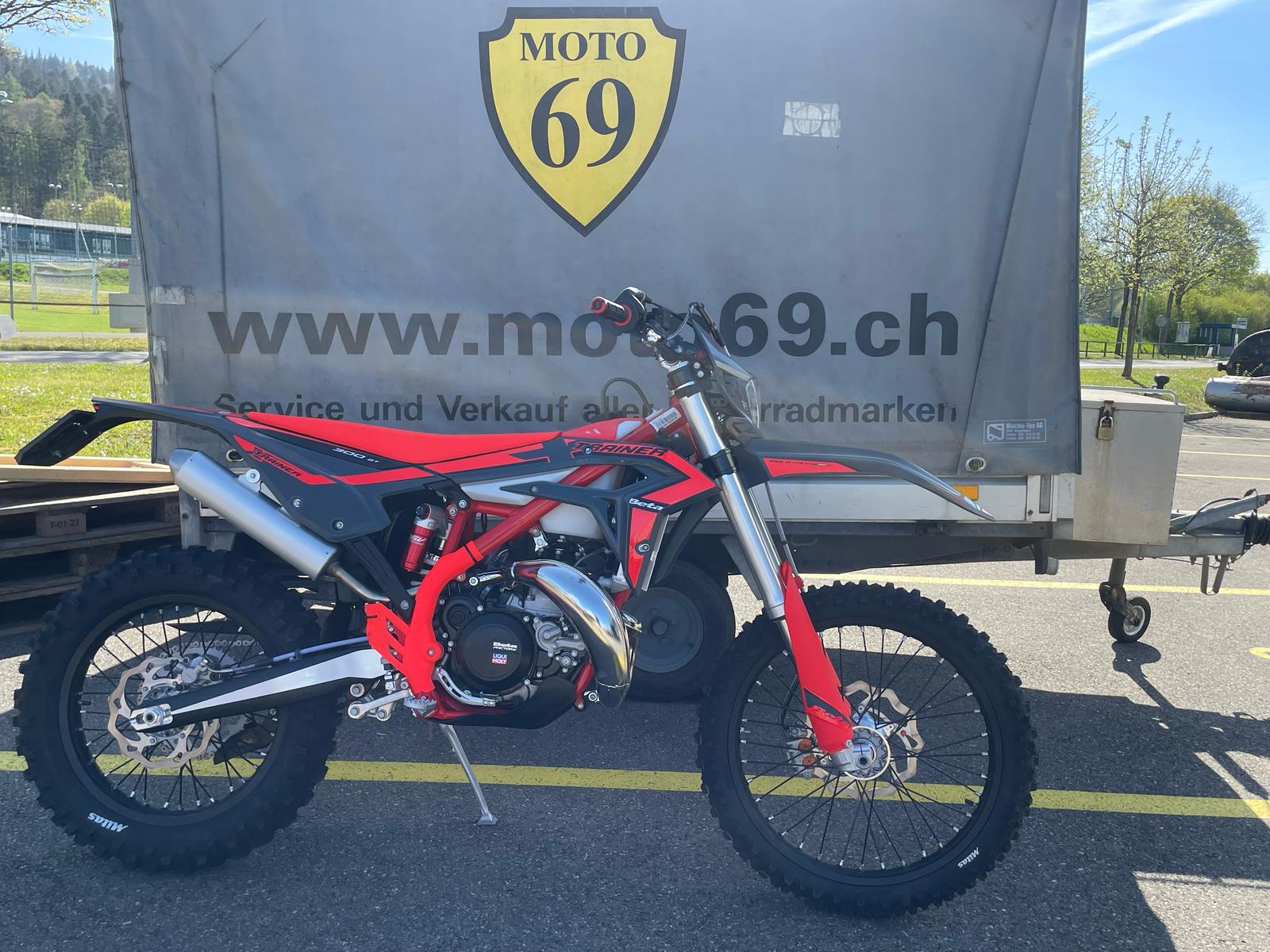 BETA X-Trainer 300-showroom-element-2
