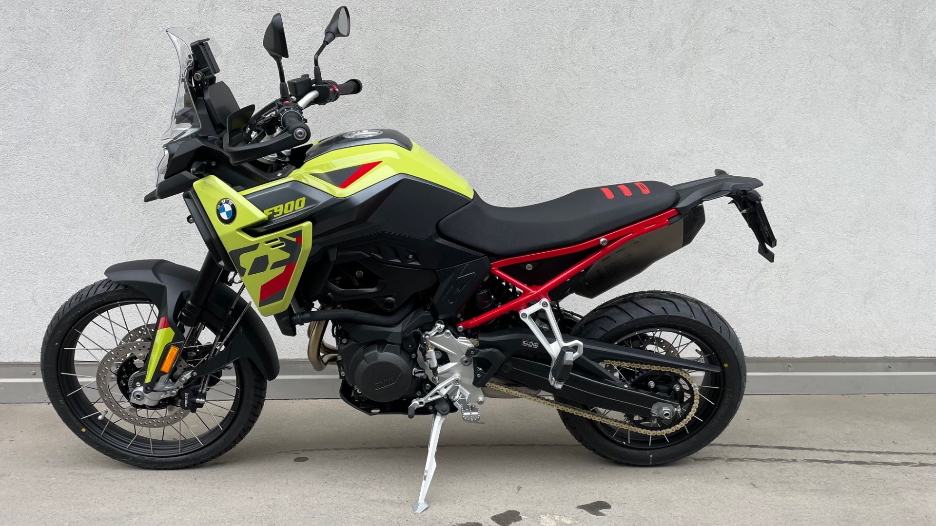 BMW F 900 GS Passion-showroom-element-1