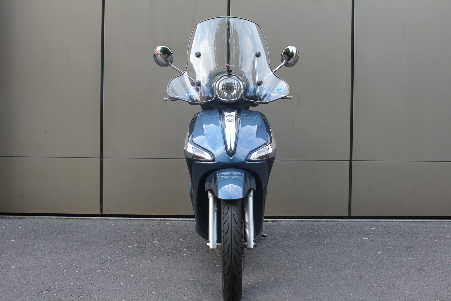 PIAGGIO Liberty 125-showroom-element-2