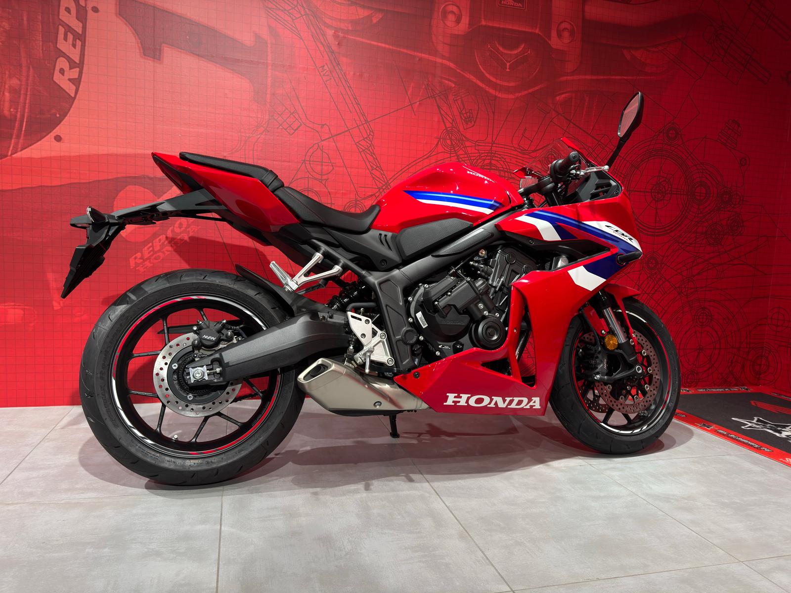 Honda Cbr650r Cbr 650 F Usata HONDA CBR 650 Acheter Un Véhicule D - Main Image