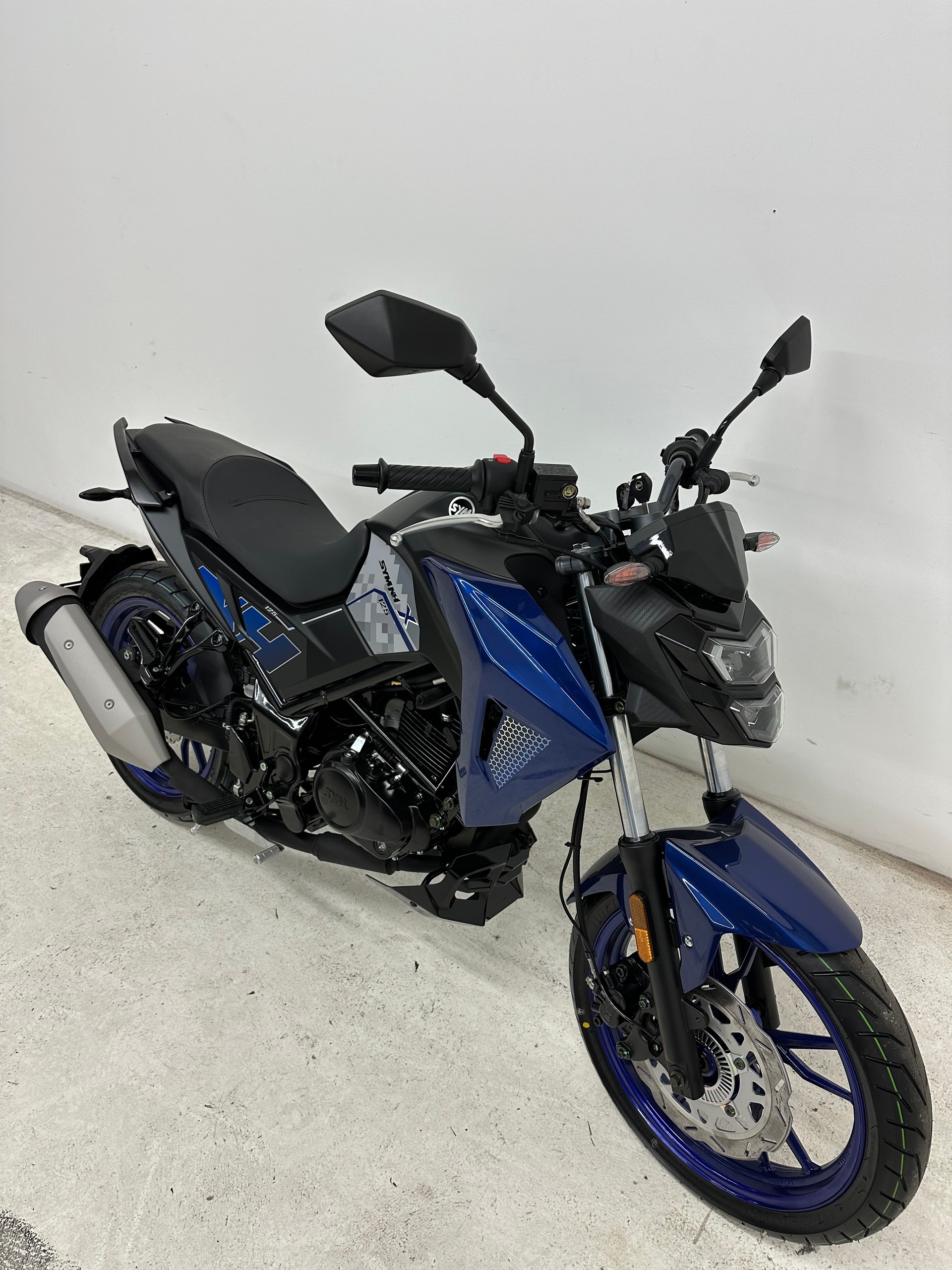 SYM NH-X 125-showroom-element-1