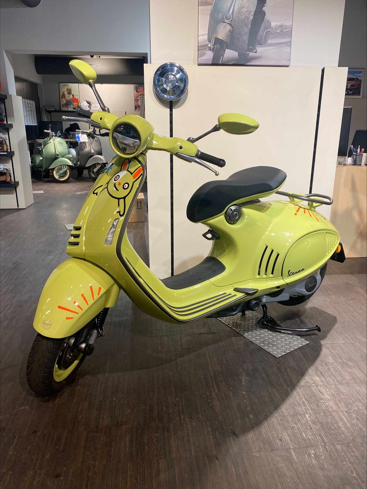 PIAGGIO Vespa 946 125 Bunny 10 Anniversario