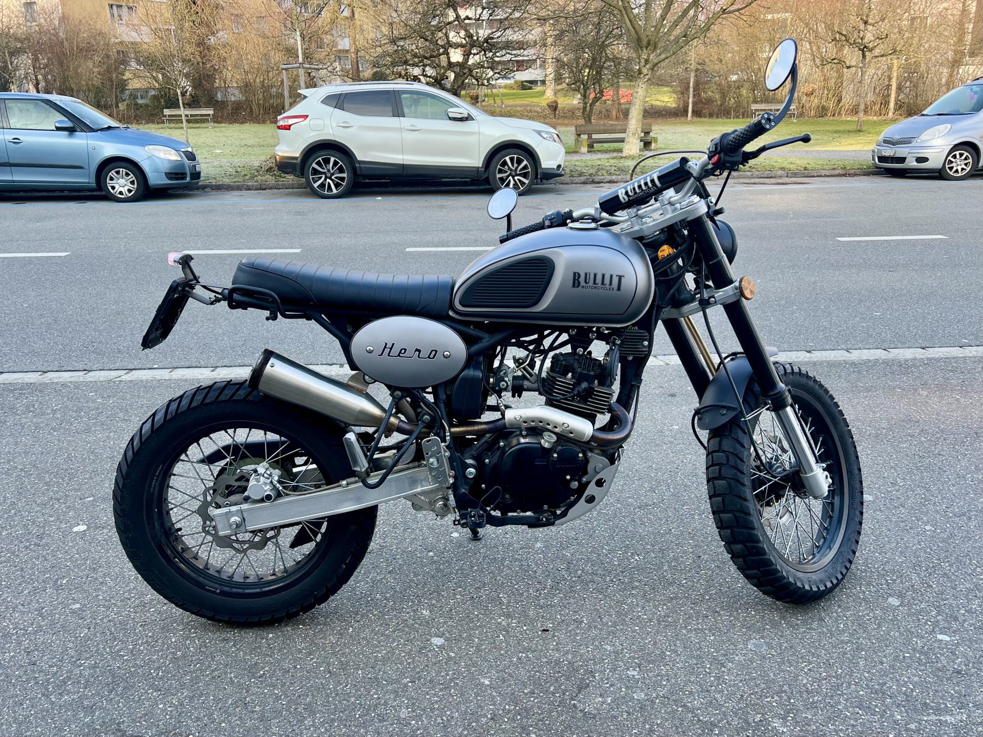 BULLIT Hero 125-showroom-element-1