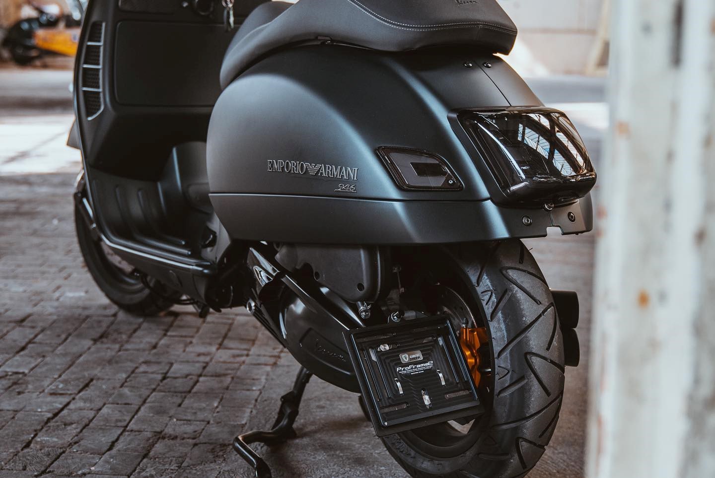 PIAGGIO Vespa GTS 300 HPE Super Tech ABS/ASR-image-1