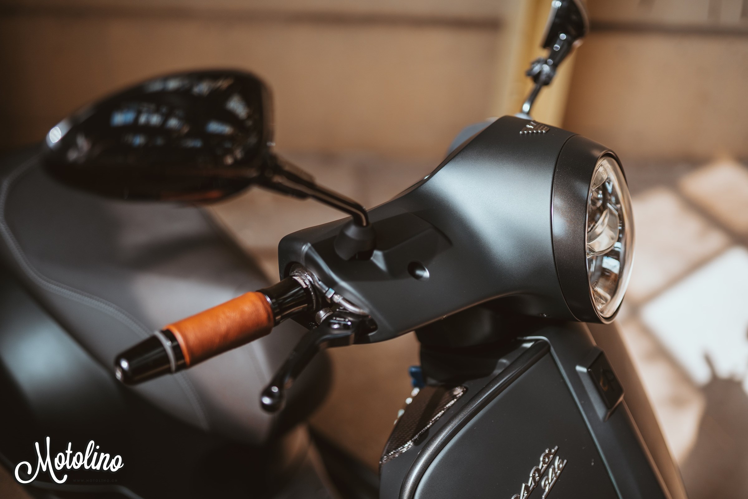PIAGGIO Vespa GTS 300 HPE Super Tech ABS/ASR-image-11