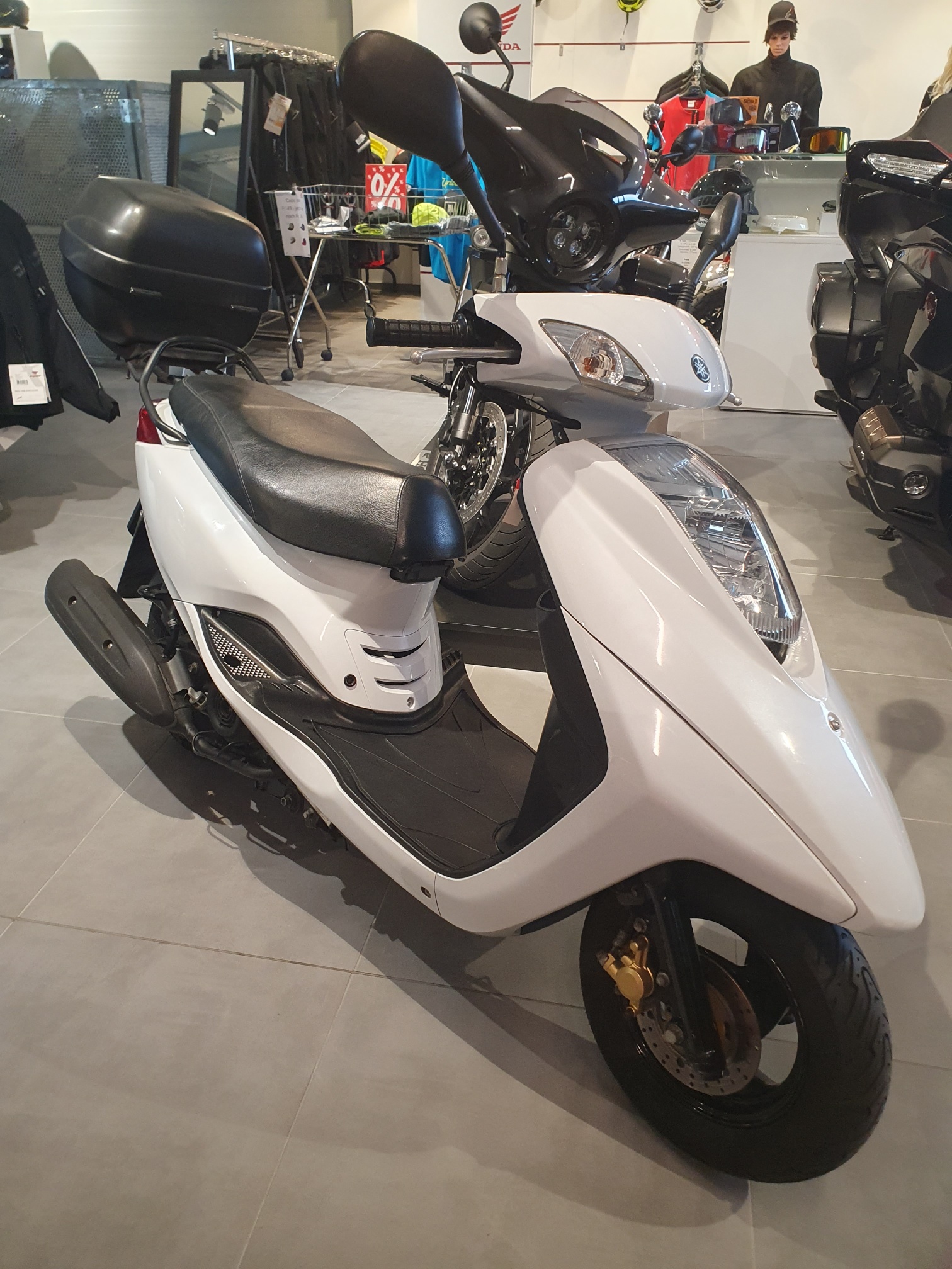 YAMAHA Vity XC 125 E