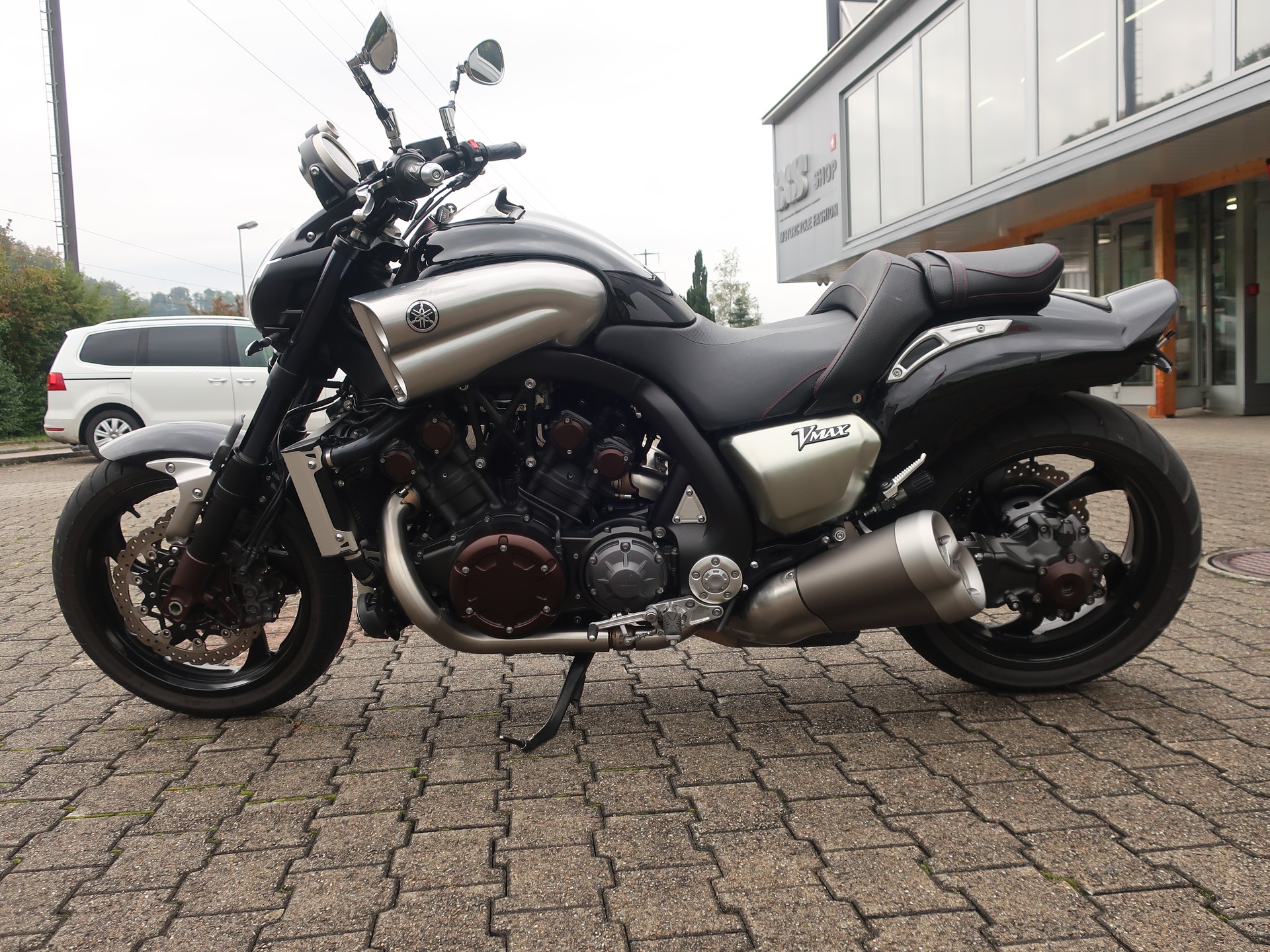 YAMAHA Yamaha Egli V-Max-showroom-element-3