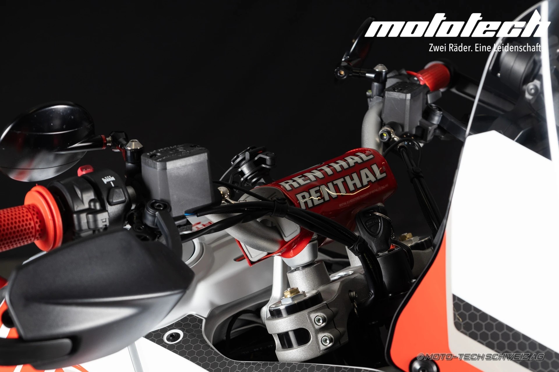DUCATI Desert X *** GET READY ab 3.90% Leasing ***-image-6
