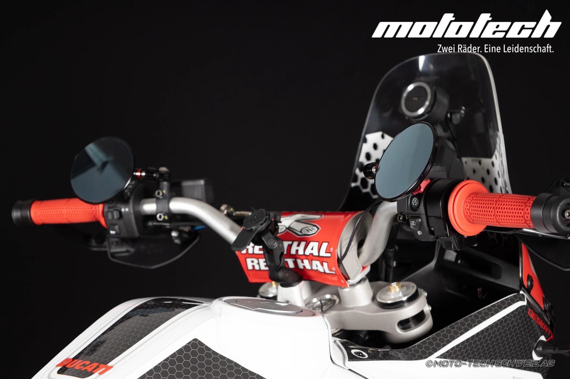 DUCATI Desert X *** GET READY ab 3.90% Leasing ***-image-11