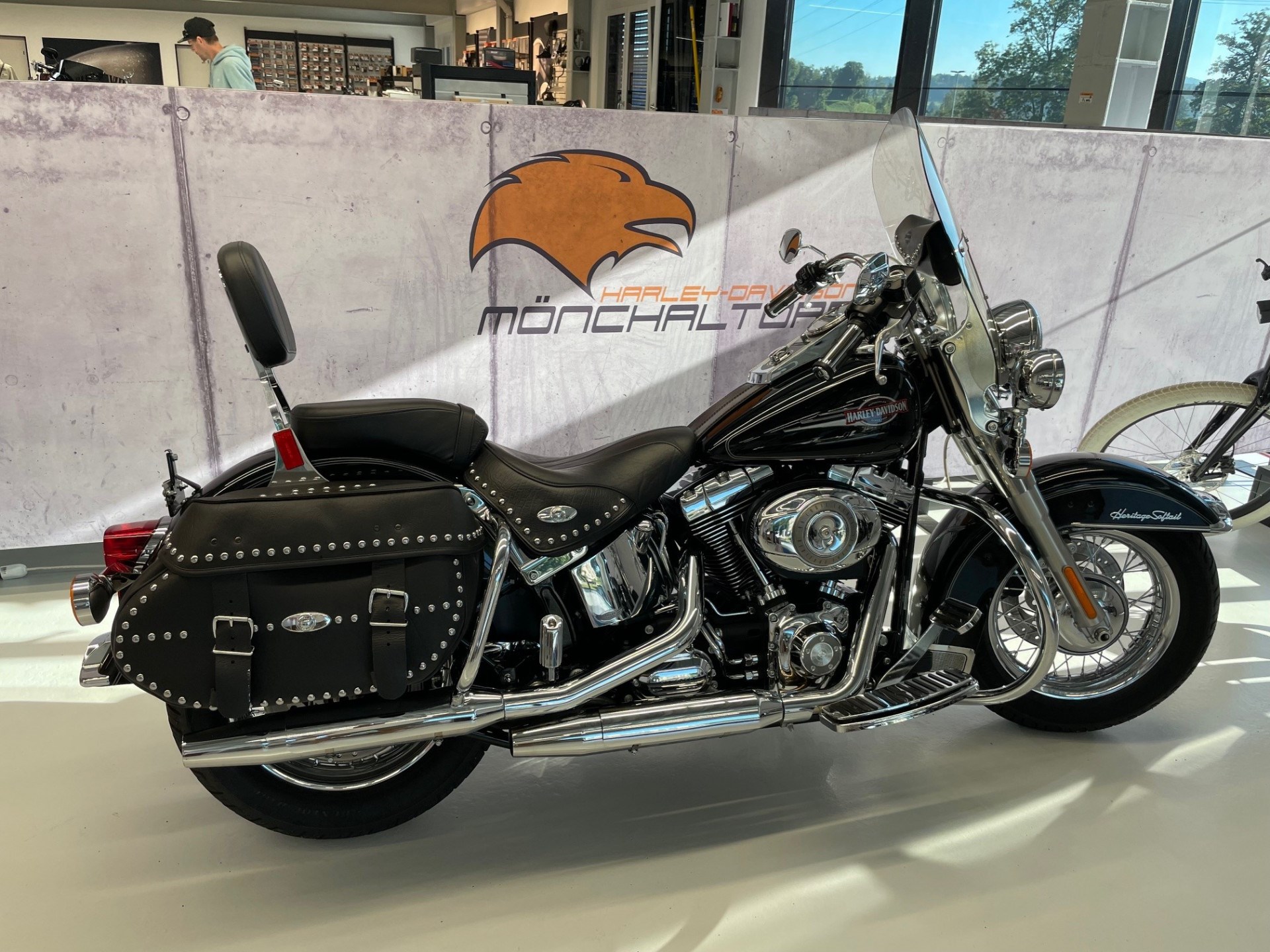 HARLEY-DAVIDSON FLSTC 1584 Softail Heritage Classic-image-0