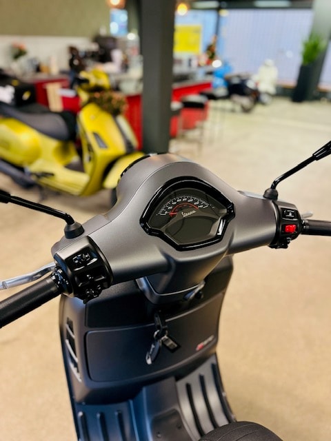 PIAGGIO Vespa GTS 310 Super Sport RST Euro 5+-image-7