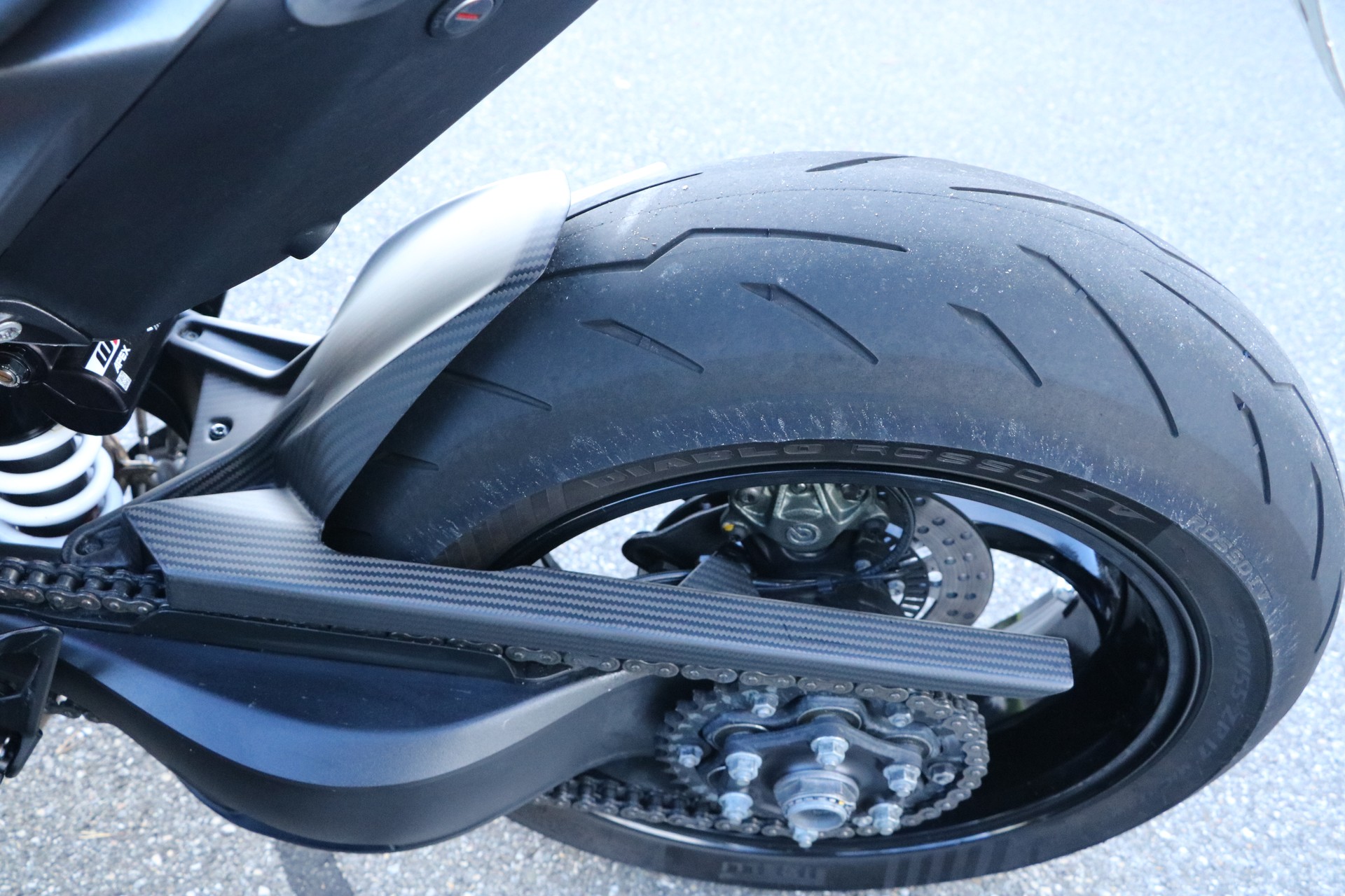 KTM 1290 Super Duke R-image-6