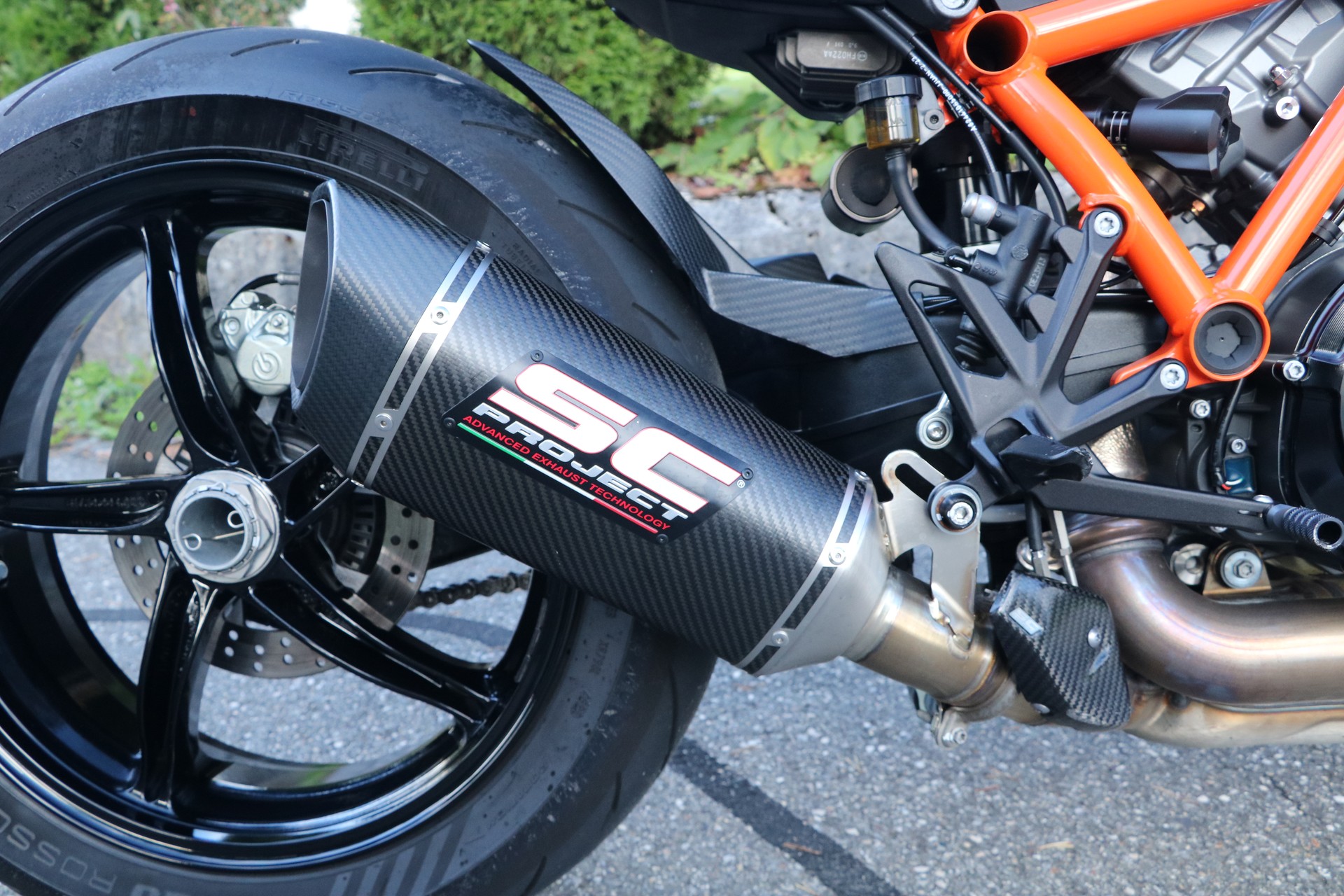 KTM 1290 Super Duke R-image-3