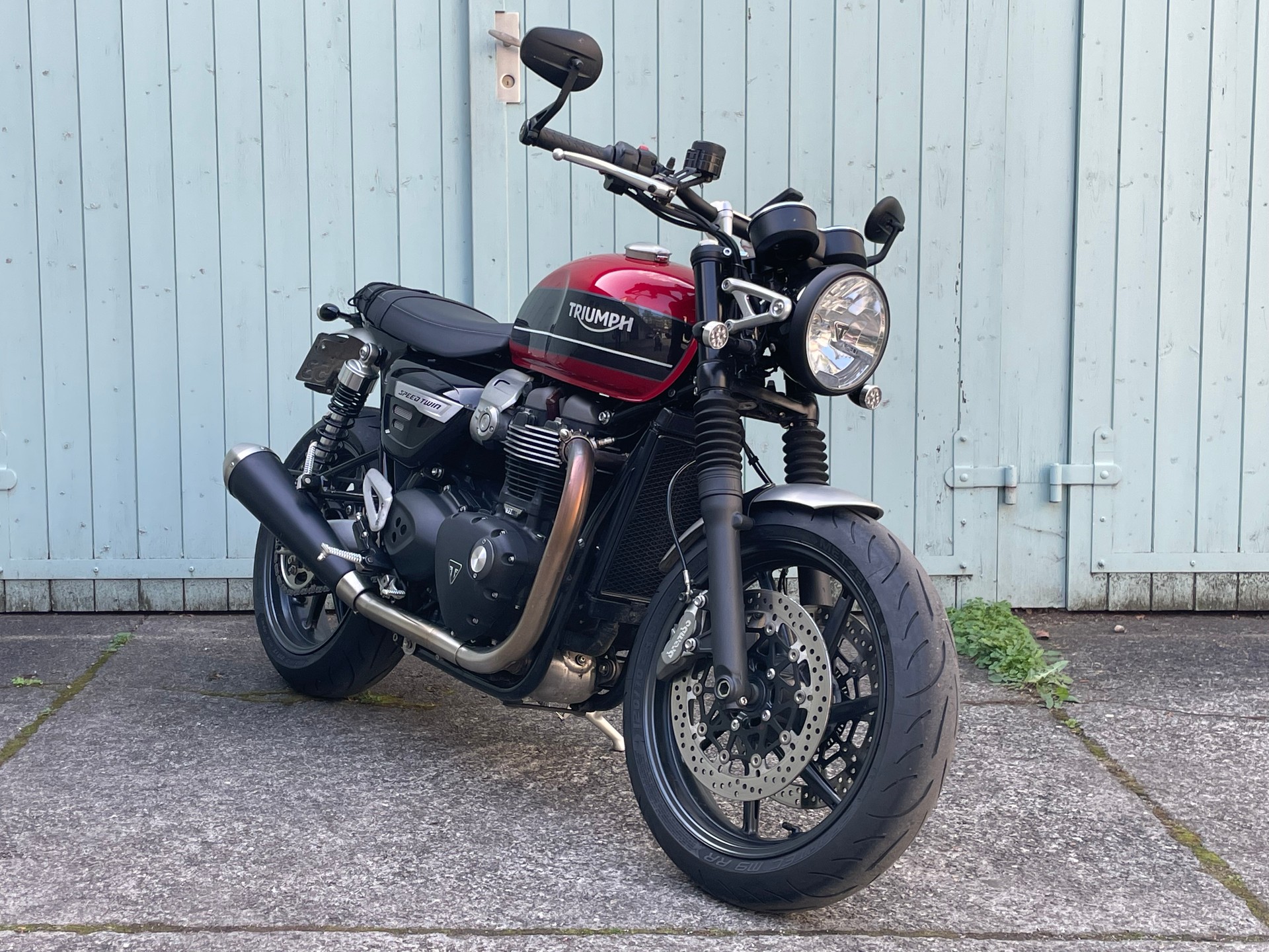 TRIUMPH Speed Twin 1200-showroom-element-3