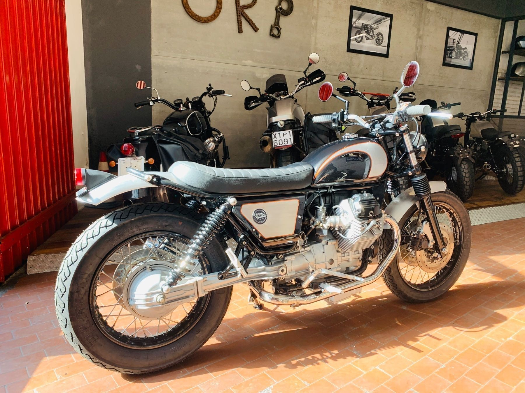 MOTO GUZZI S.P.A. LK-image-3