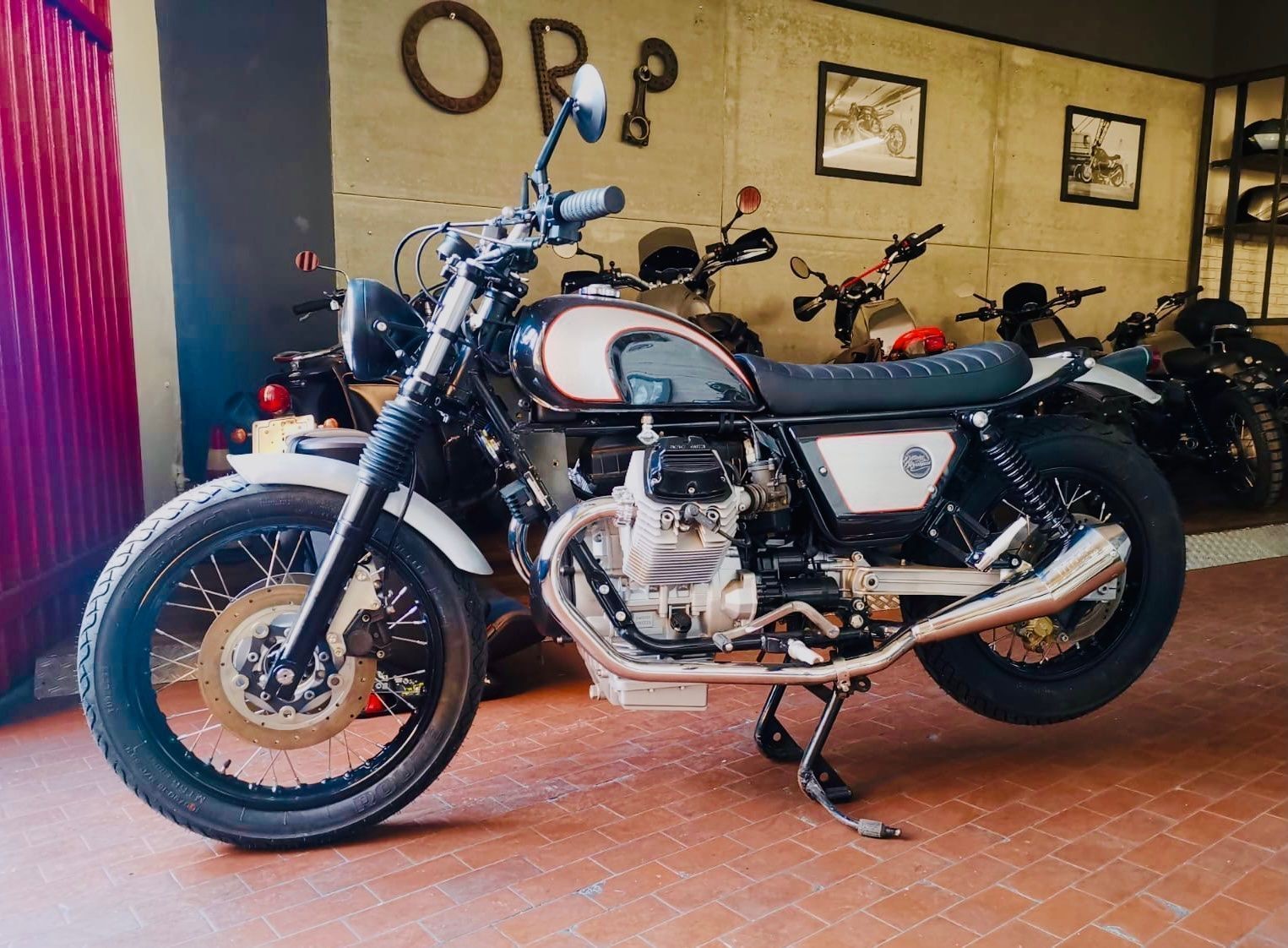 MOTO GUZZI S.P.A. LK-image-2