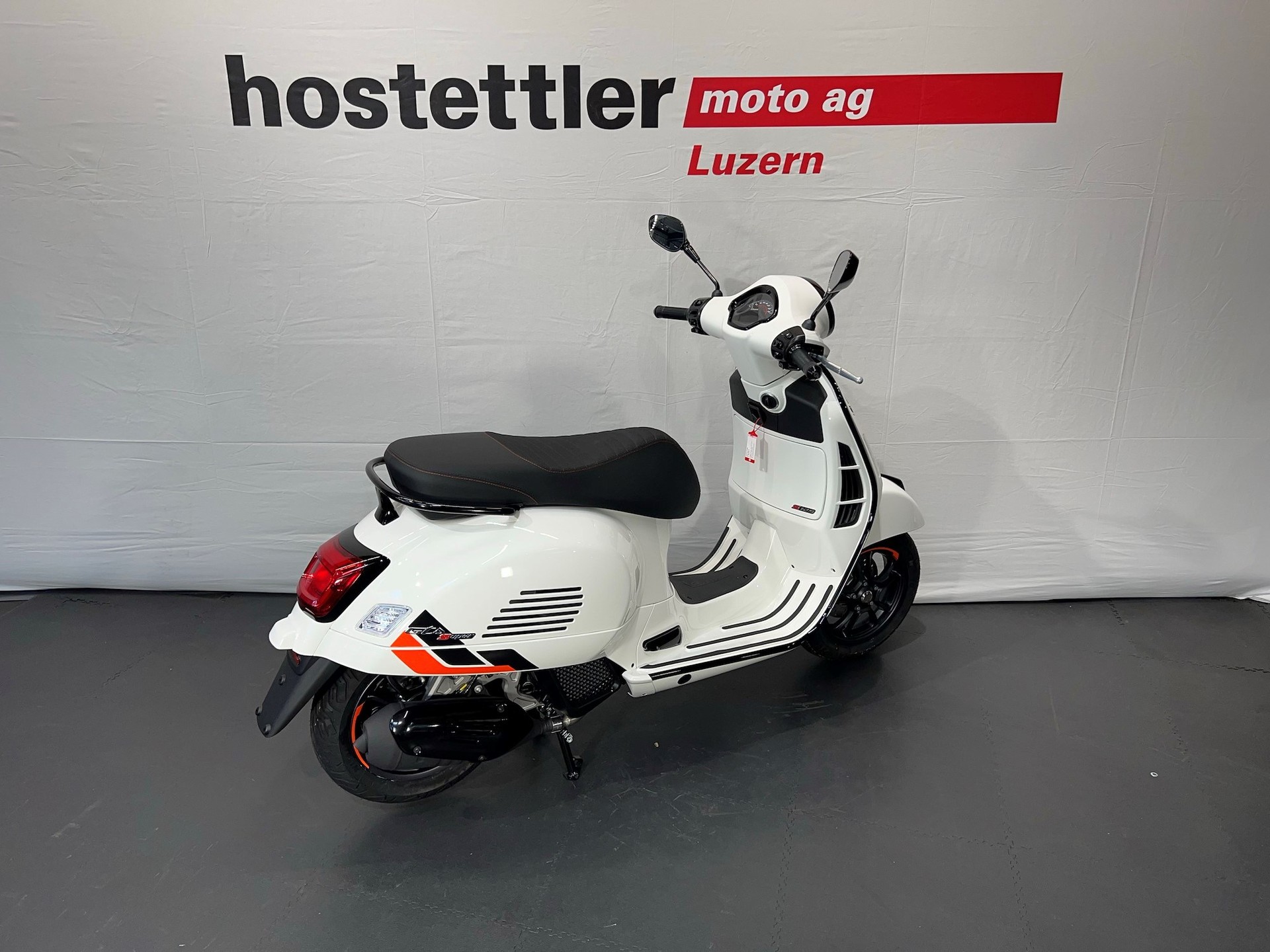 PIAGGIO Vespa GTS Sport ABS/ASR-showroom-element-2