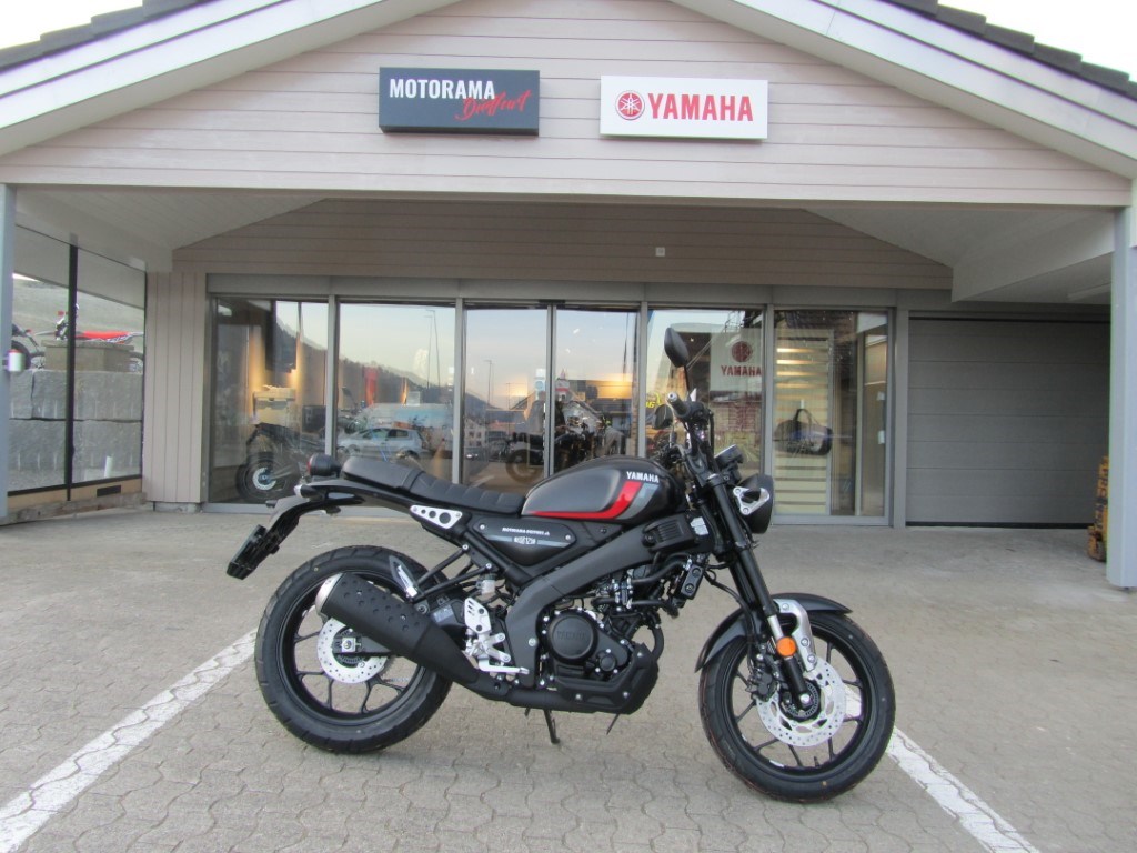 YAMAHA XSR 125