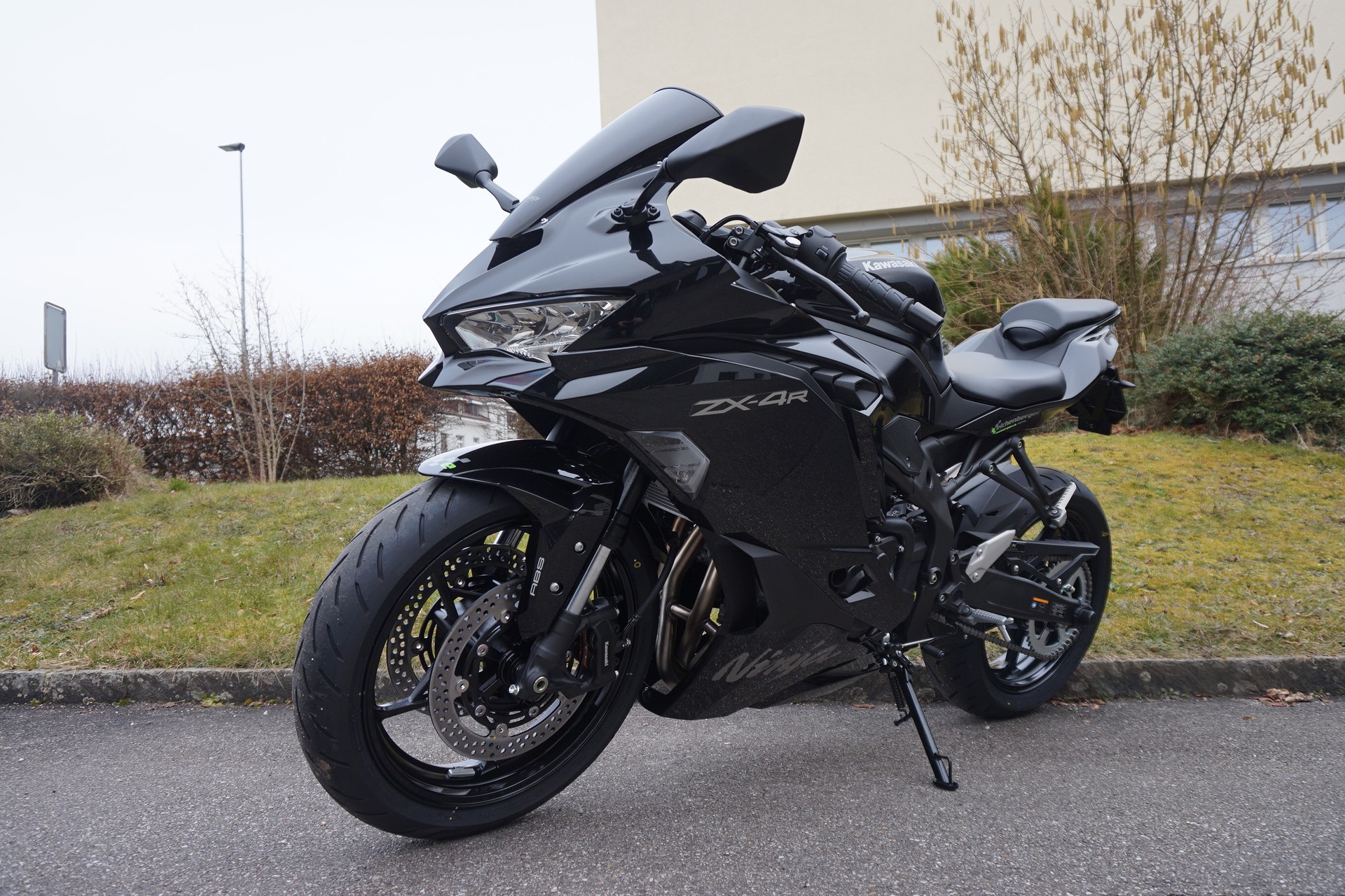 KAWASAKI Ninja ZX-4R ABS (57kW/35kW) mit Heckumbau-image-6