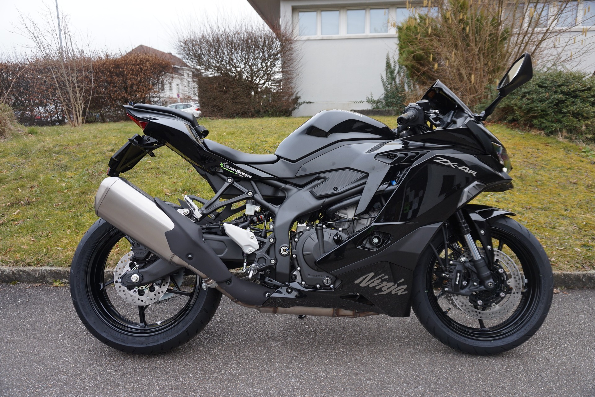 KAWASAKI Ninja ZX-4R ABS (57kW/35kW) mit Heckumbau-image-2
