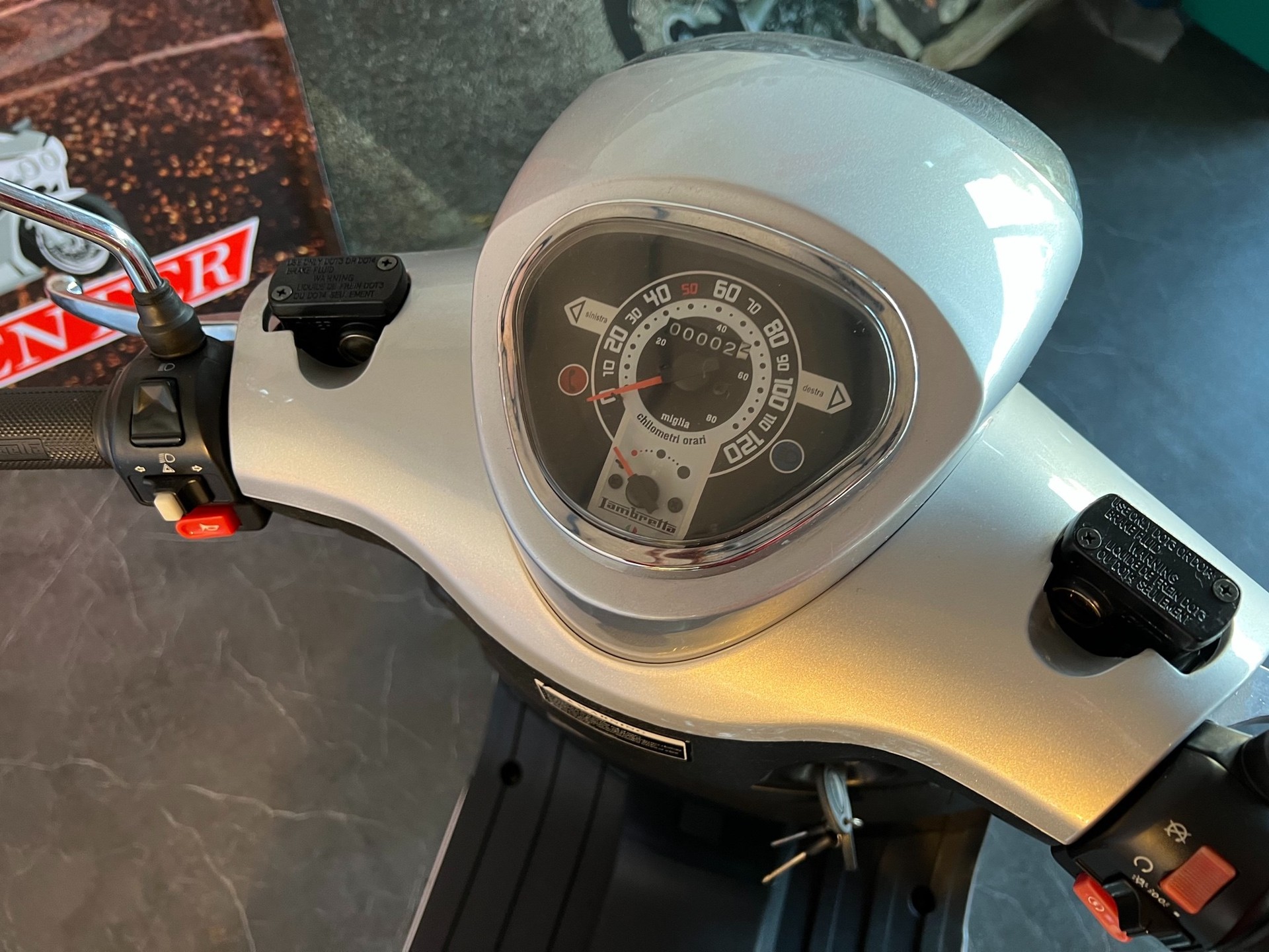 LAMBRETTA Pato 125-image-6