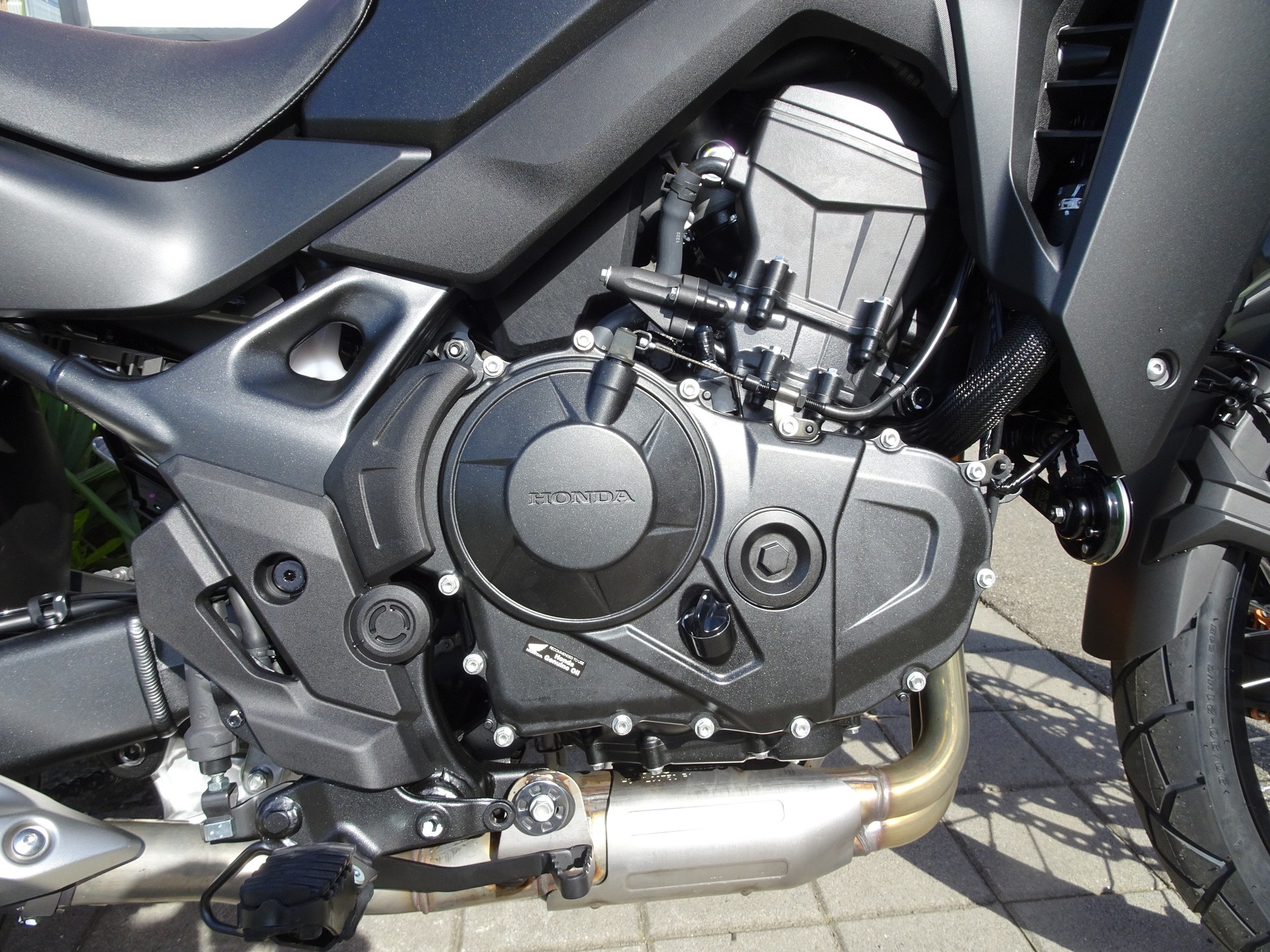 HONDA XL 750 Transalp-image-8