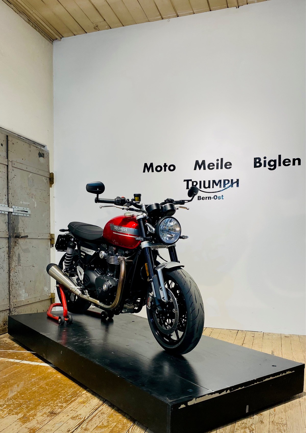 TRIUMPH Speed Twin 1200