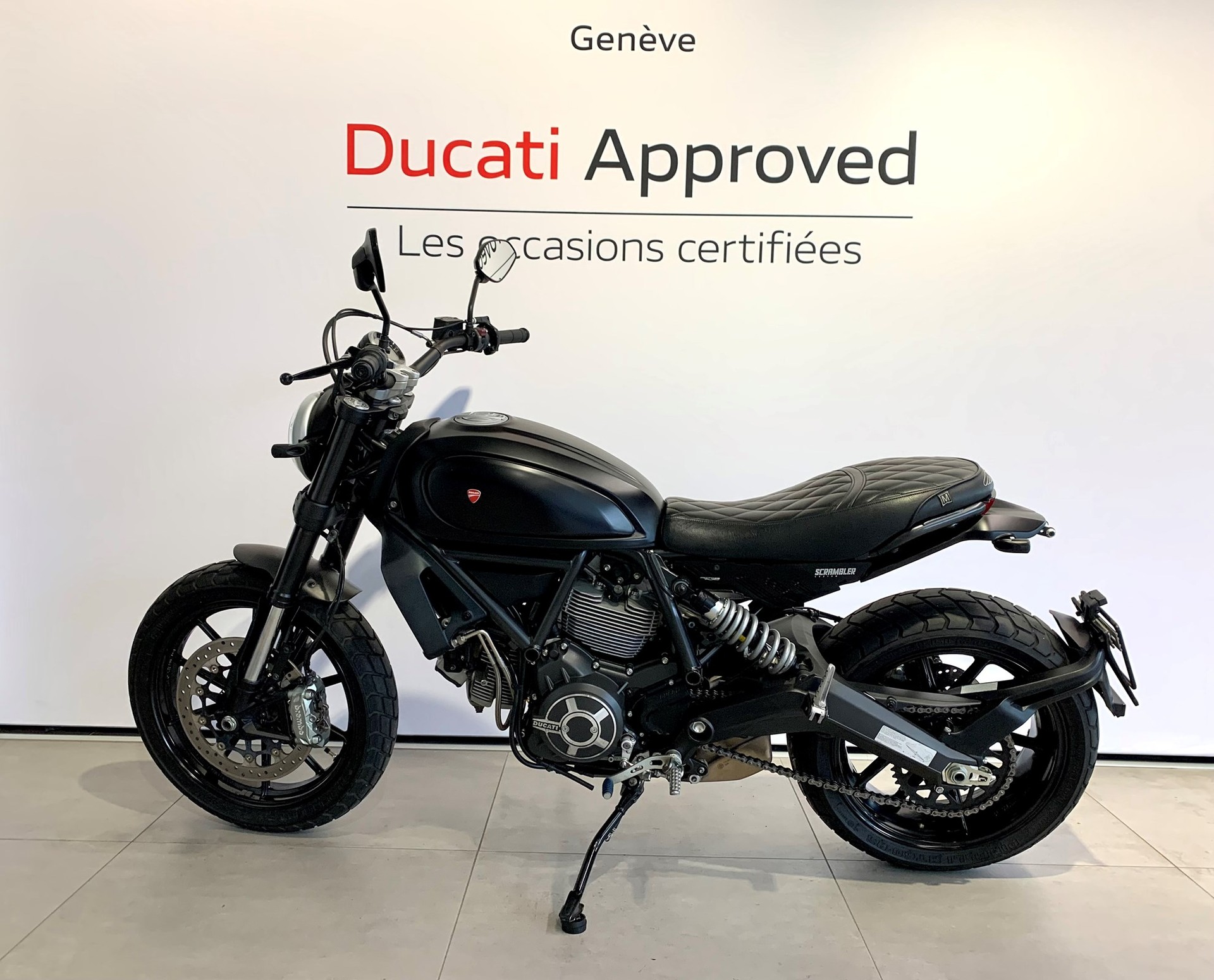DUCATI Scrambler 800 Full Throttle-image-1