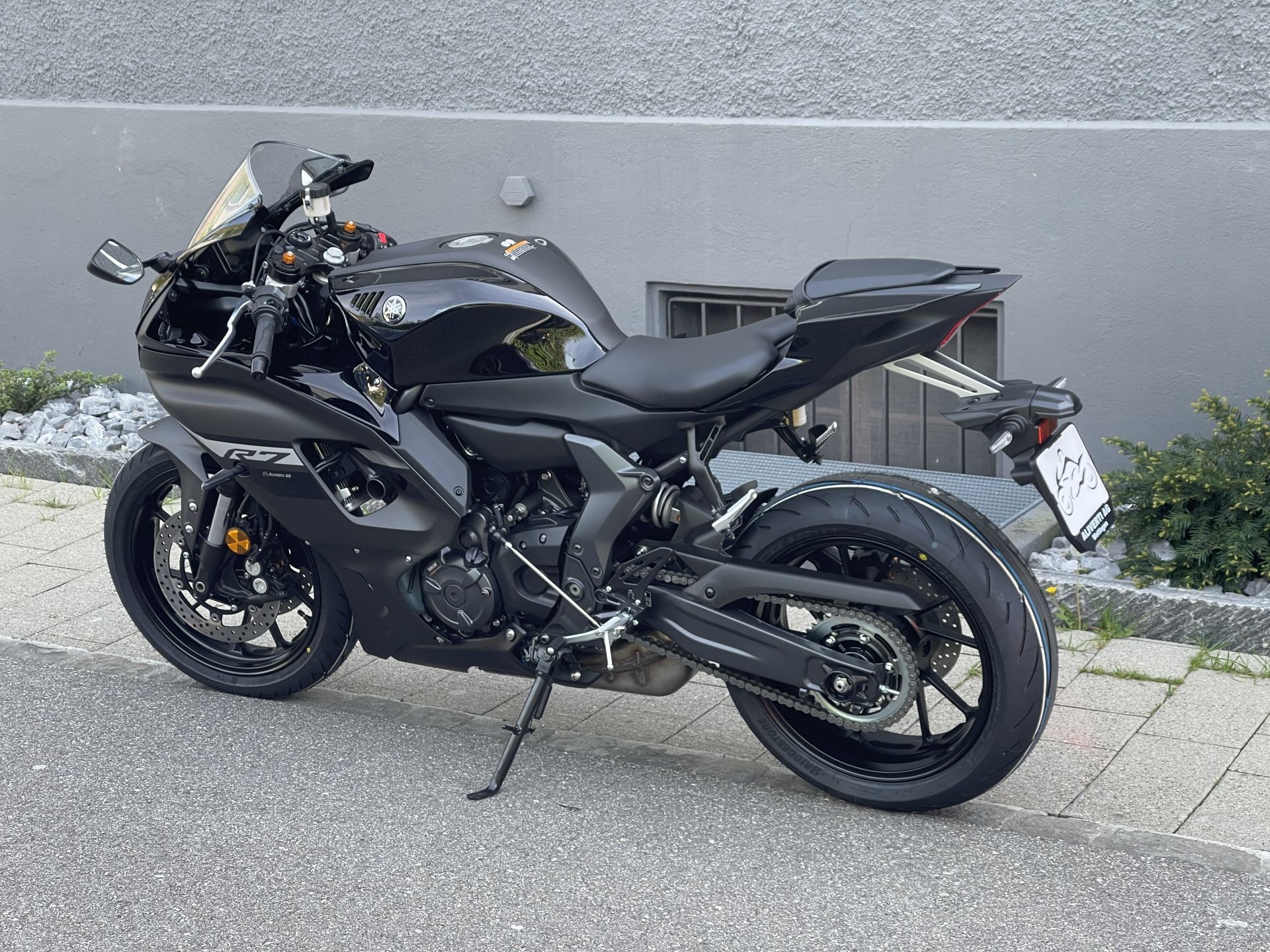 YAMAHA YZF-R7 (35kW Version)-showroom-element-2