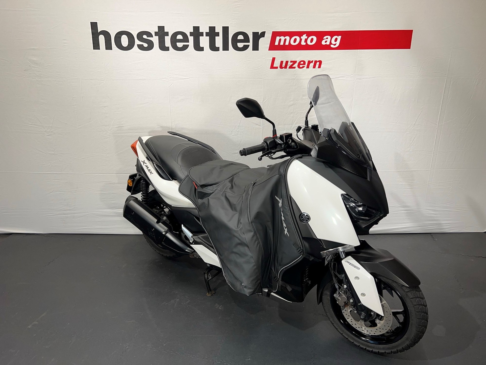 YAMAHA X-MAX