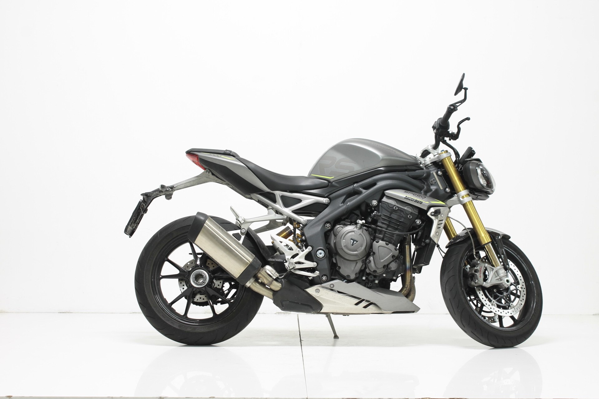 TRIUMPH Speed Triple 1200 RS-showroom-element-1