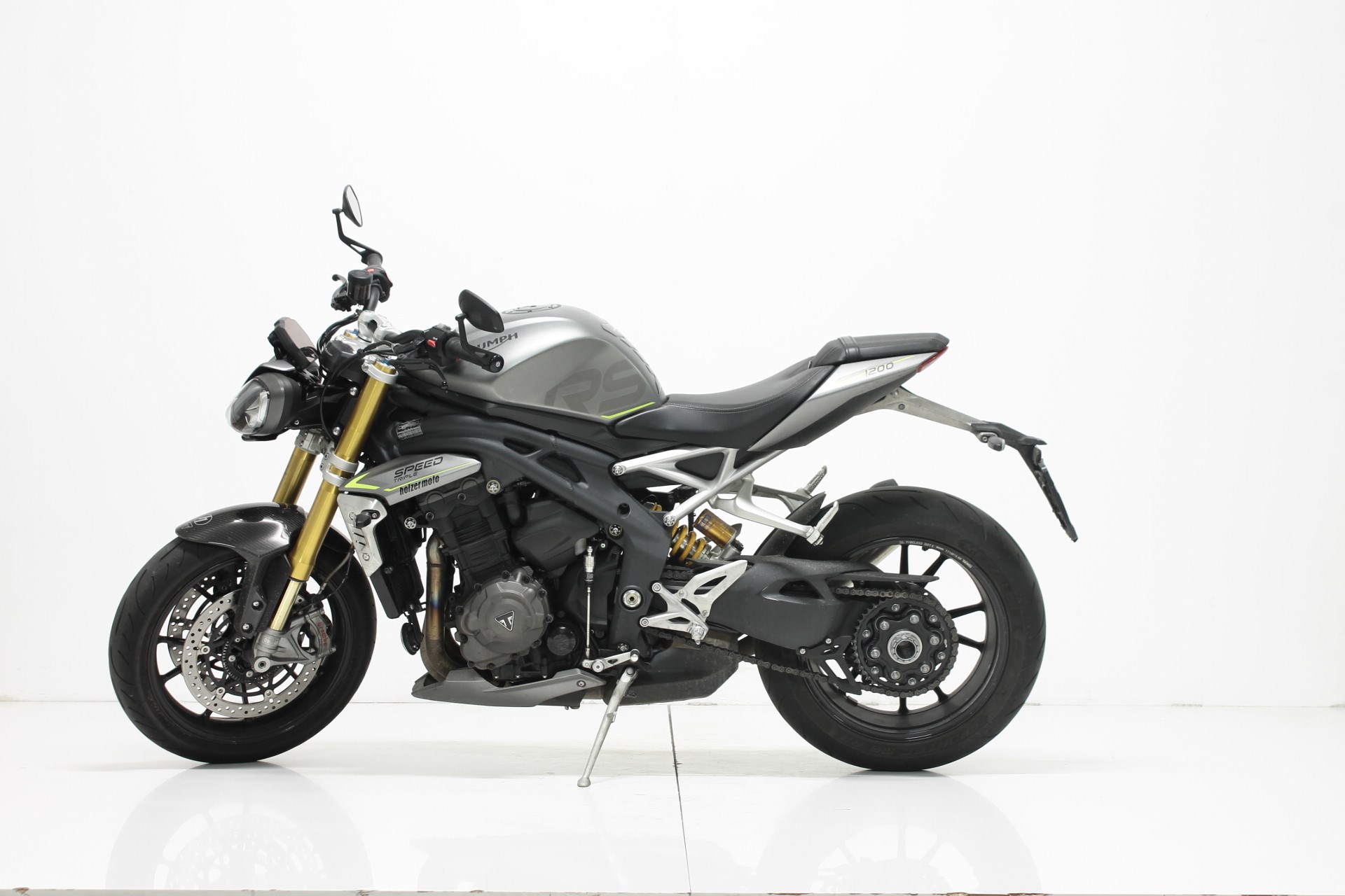 TRIUMPH Speed Triple 1200 RS-showroom-element-3