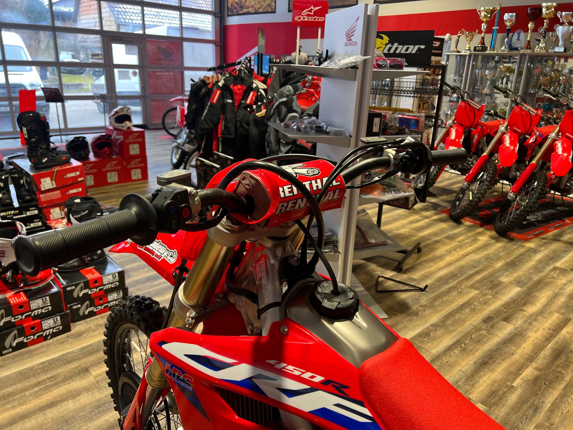 HONDA ** CRF450R** Neufahrzeug-showroom-element-3