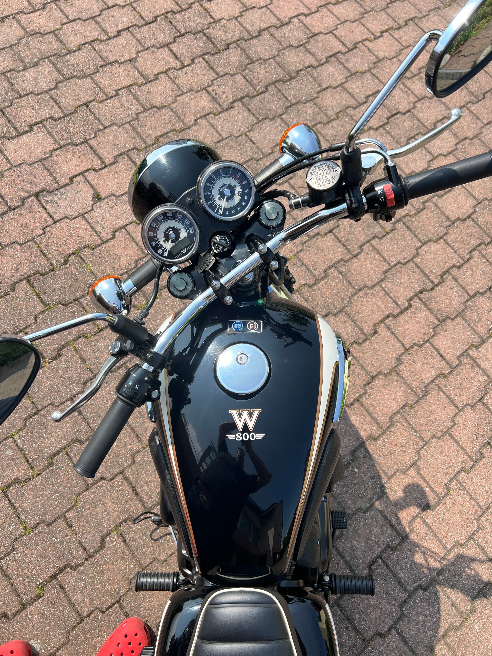 KAWASAKI W 800 Special Edition-image-4