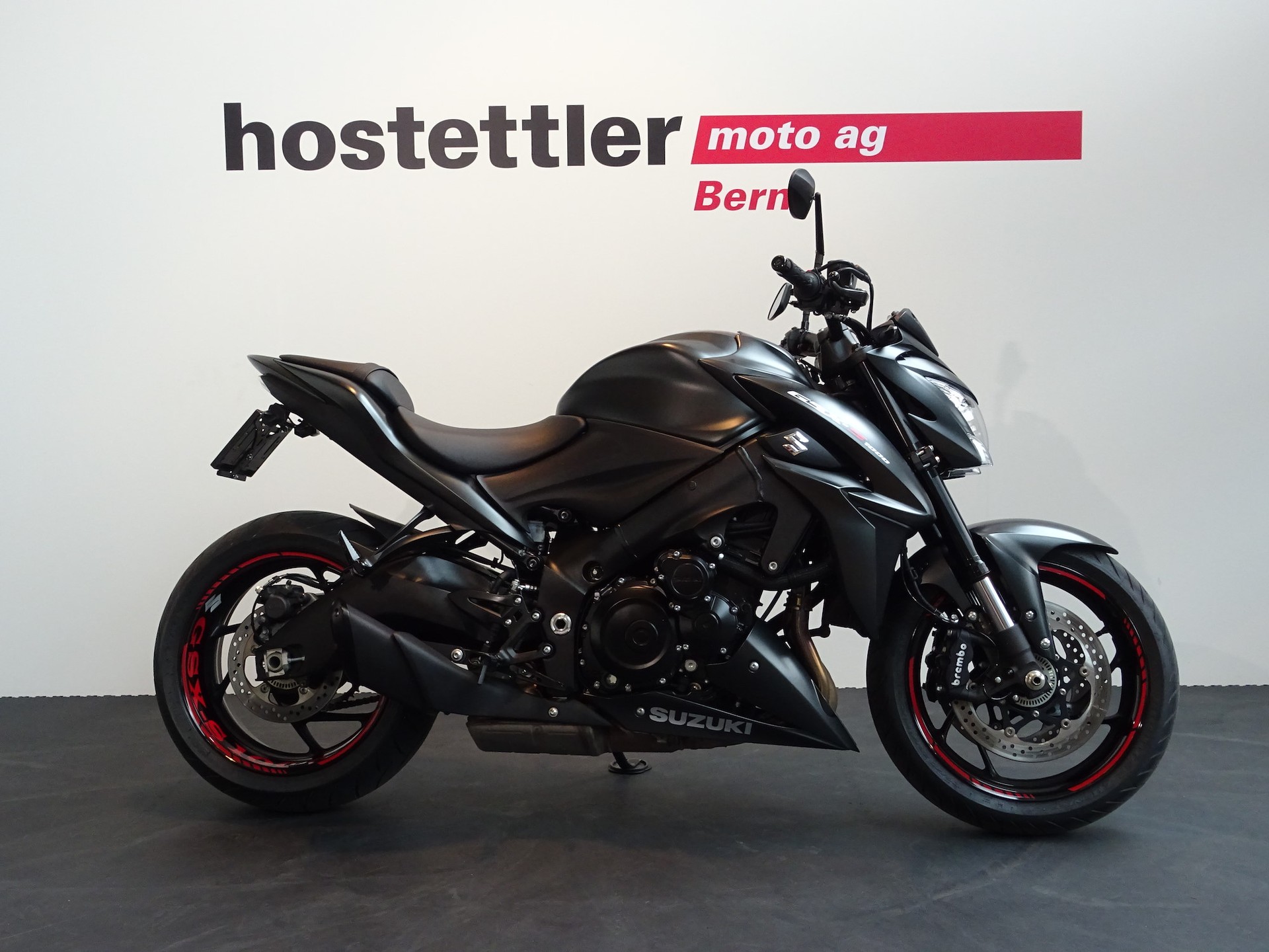 SUZUKI GSX-S 1000 L8-M0-showroom-element-1