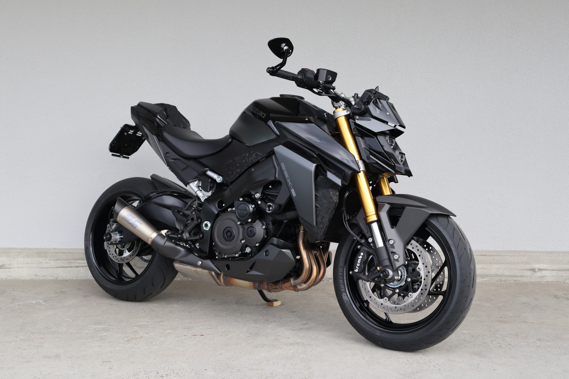 SUZUKI GSX-S 1000-image-1