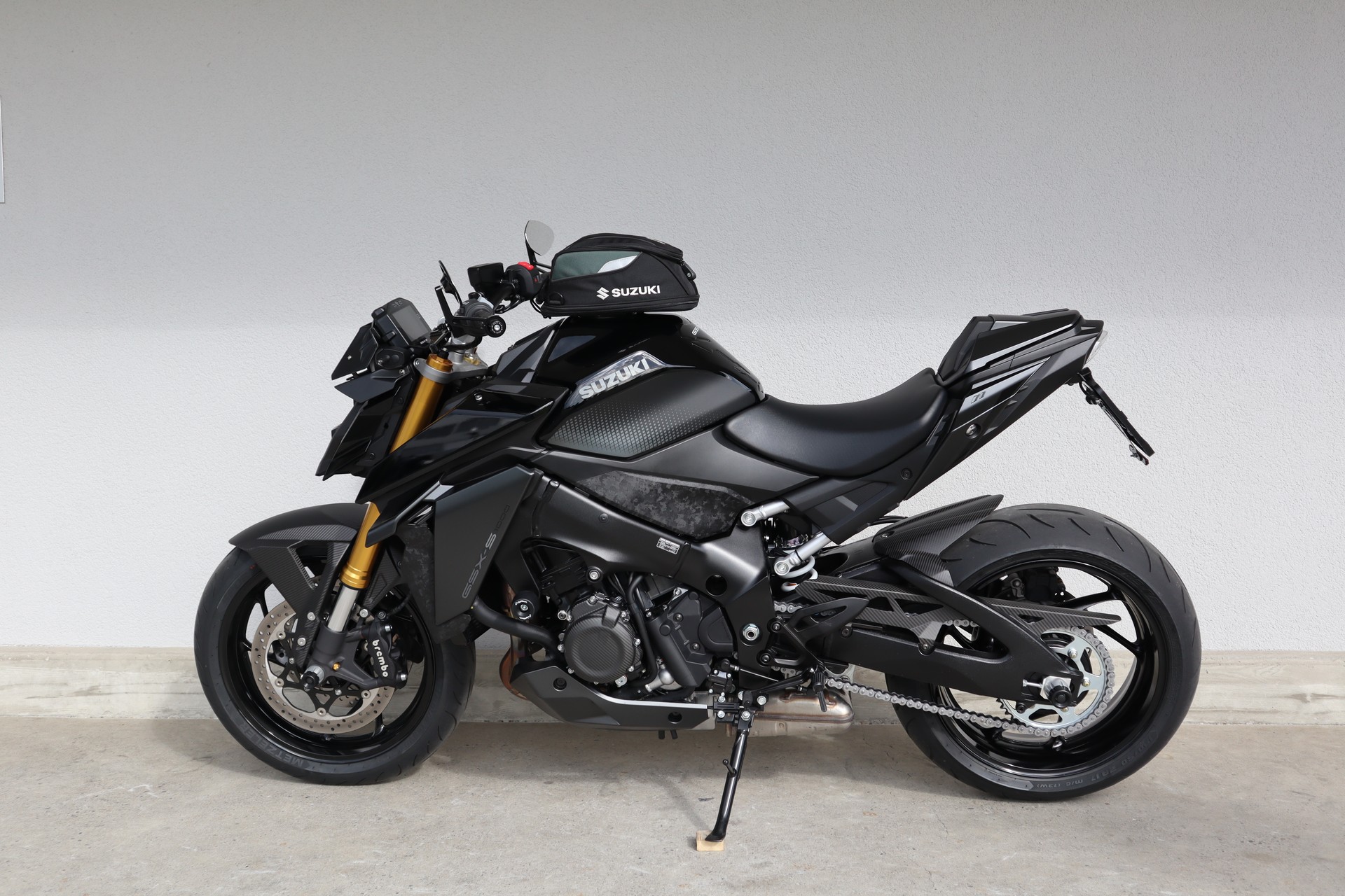 SUZUKI GSX-S 1000-image-6