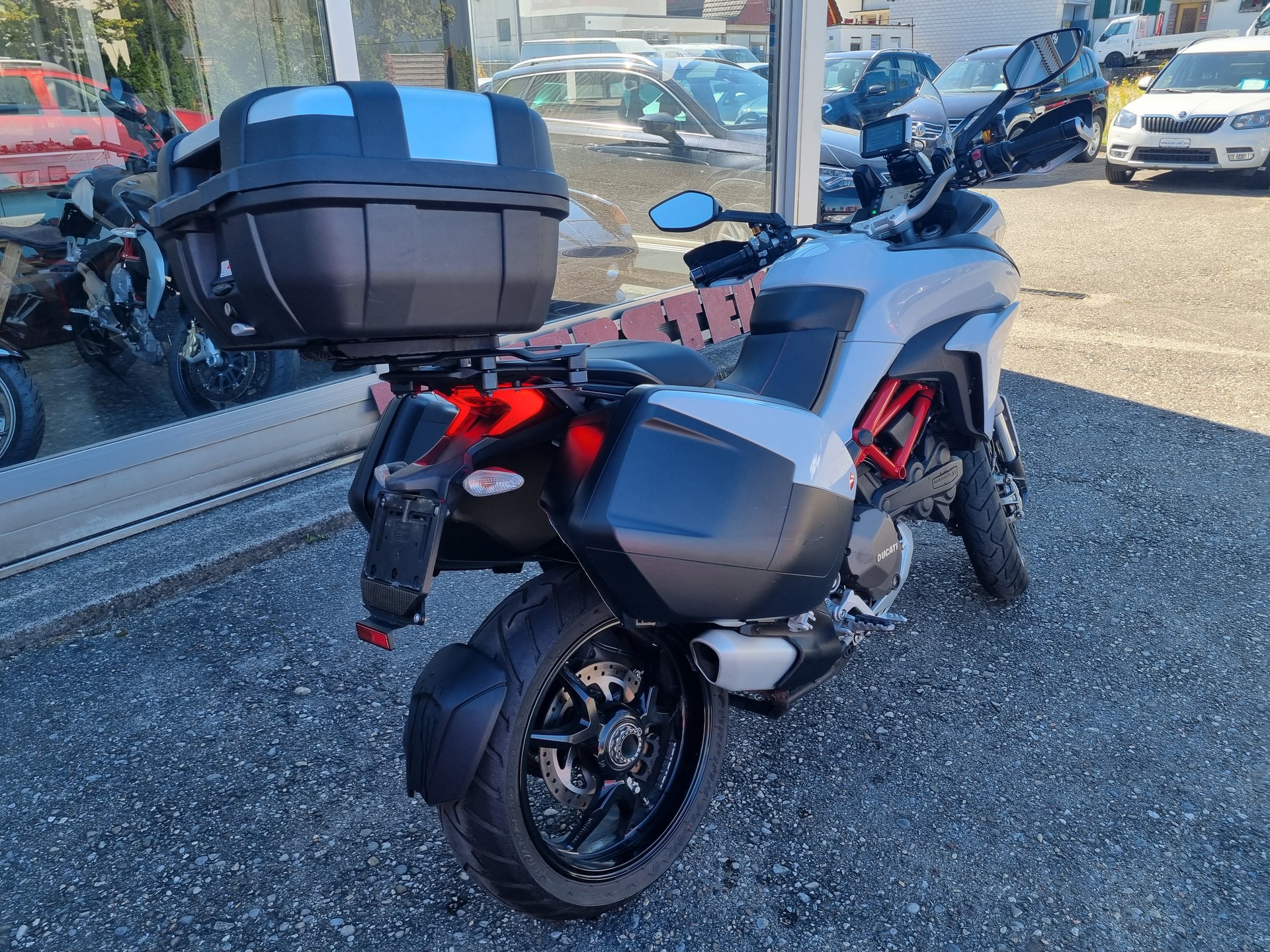 DUCATI Multistrada 1200 S-image-5