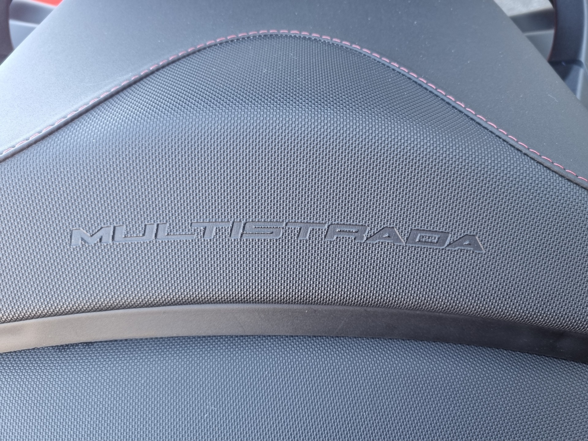 DUCATI Multistrada 1200 S-image-9