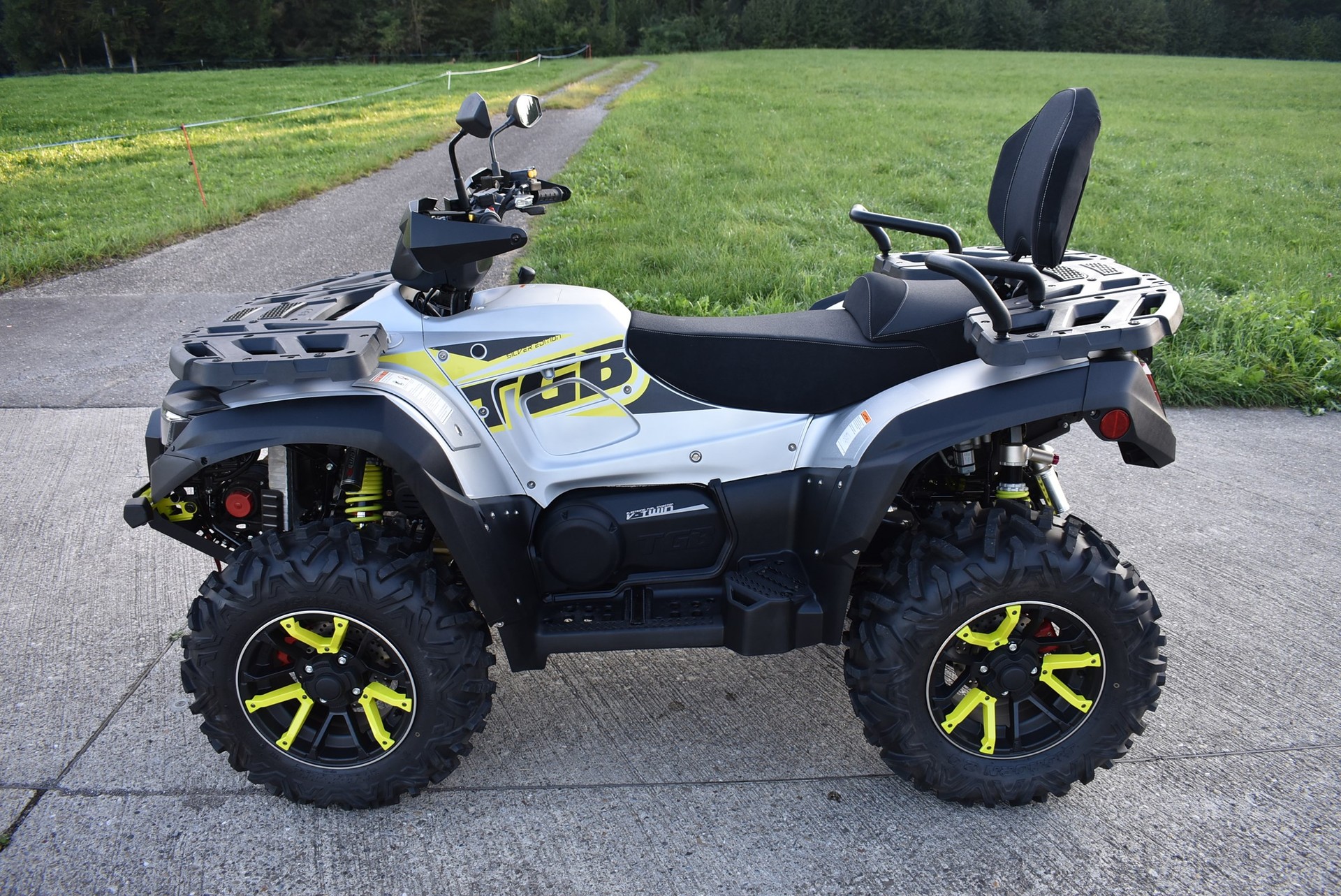 TGB Blade 1000 EFI LT Touring 4x4-image-3