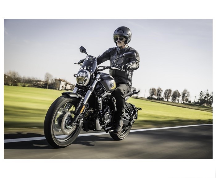 VOGE CLASSIC 525ACX-image-13