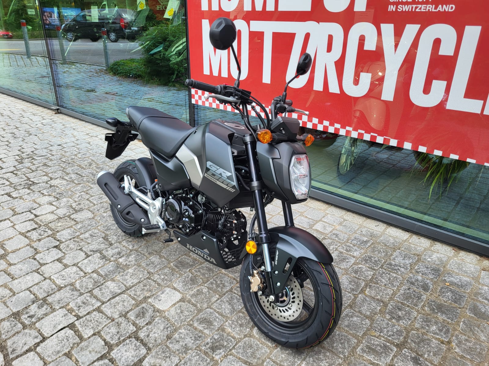 HONDA MSX 125-showroom-element-2