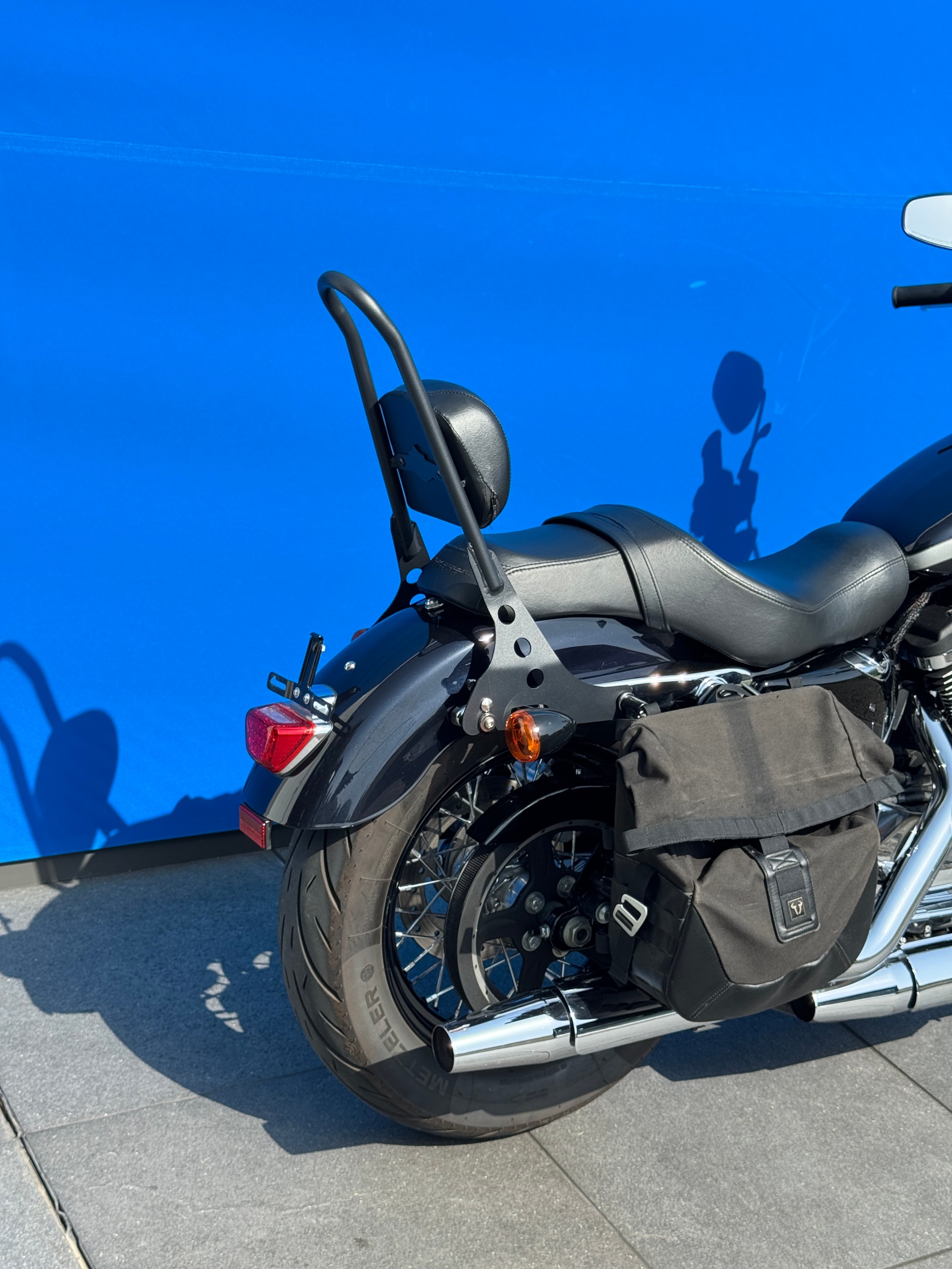 HARLEY-DAVIDSON XL 1200 C Sportster Custom ABS-showroom-element-2