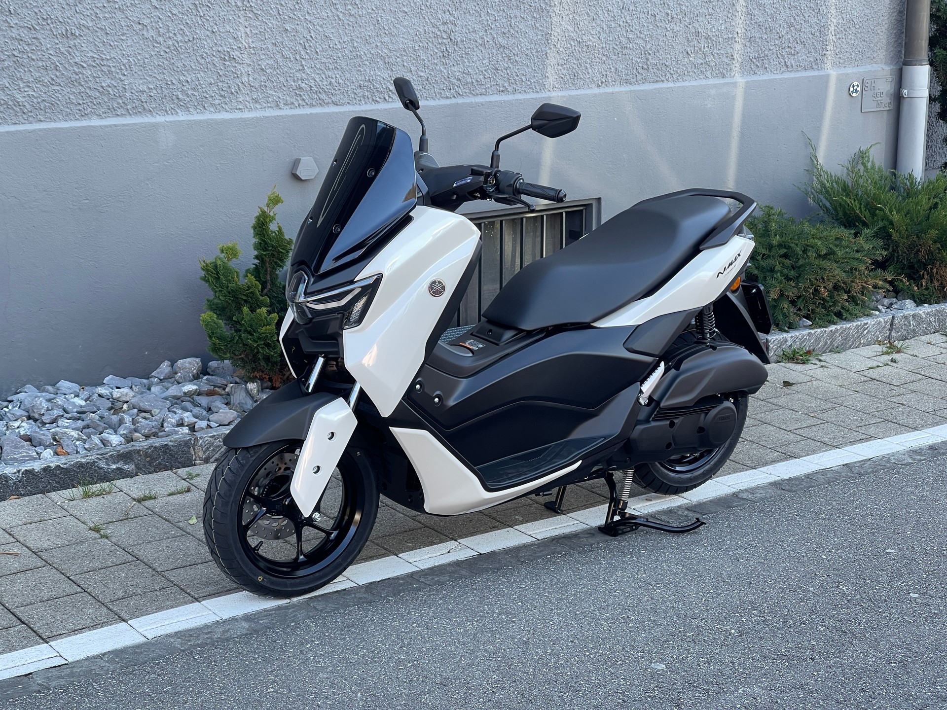 YAMAHA NMAX 125 (2025)
