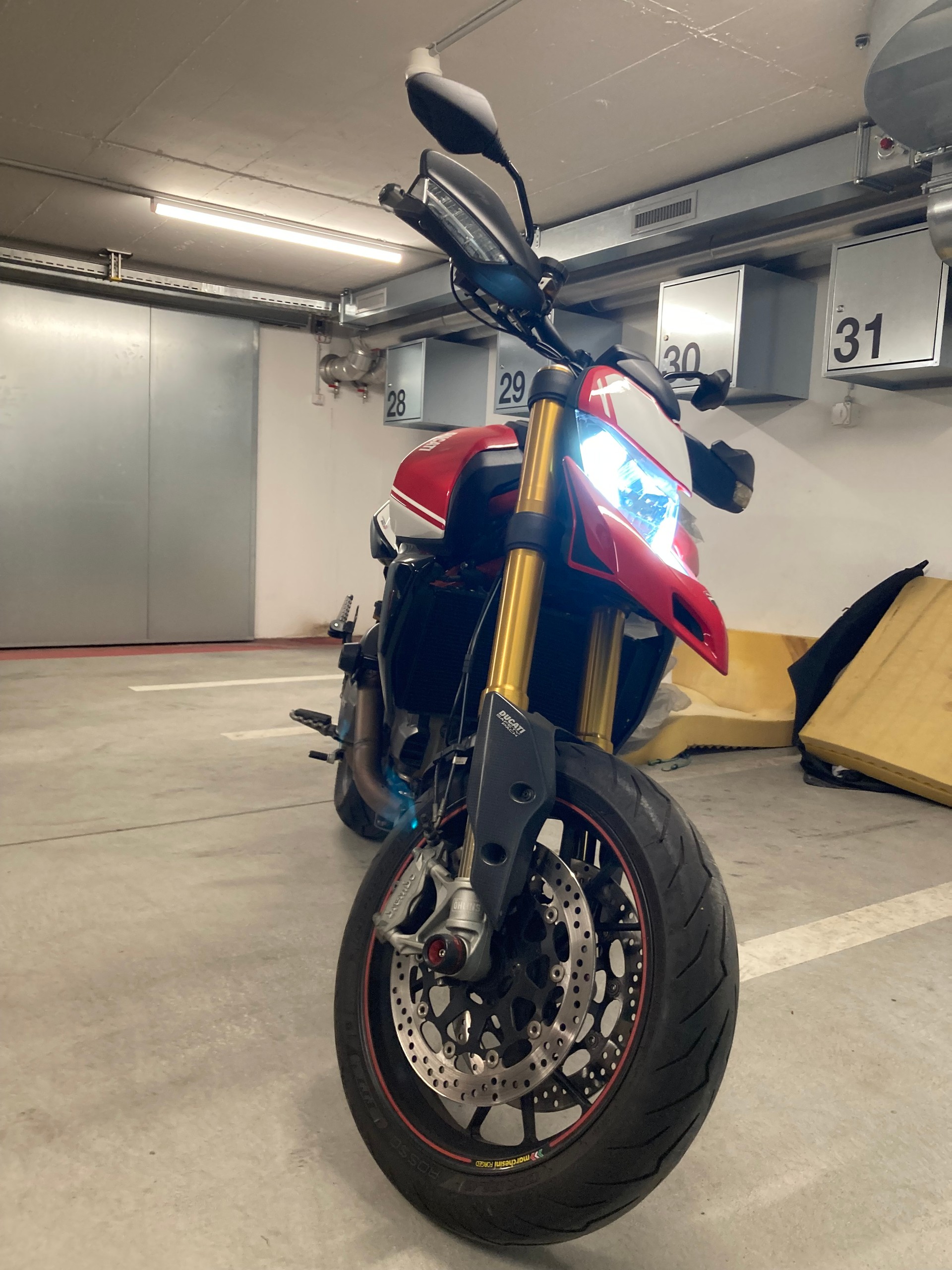 DUCATI Hypermotard 950 SP-image-5