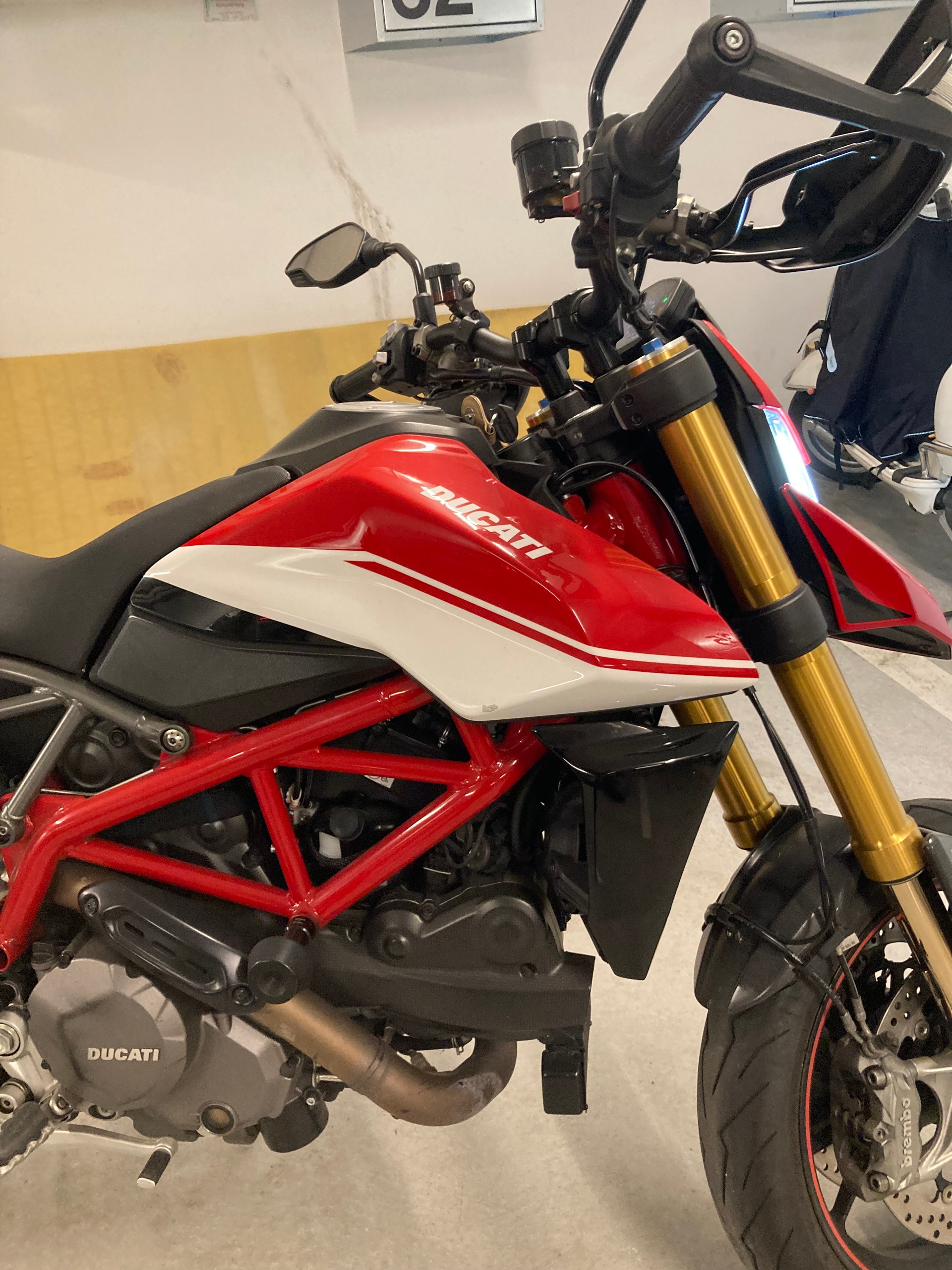 DUCATI Hypermotard 950 SP-image-6