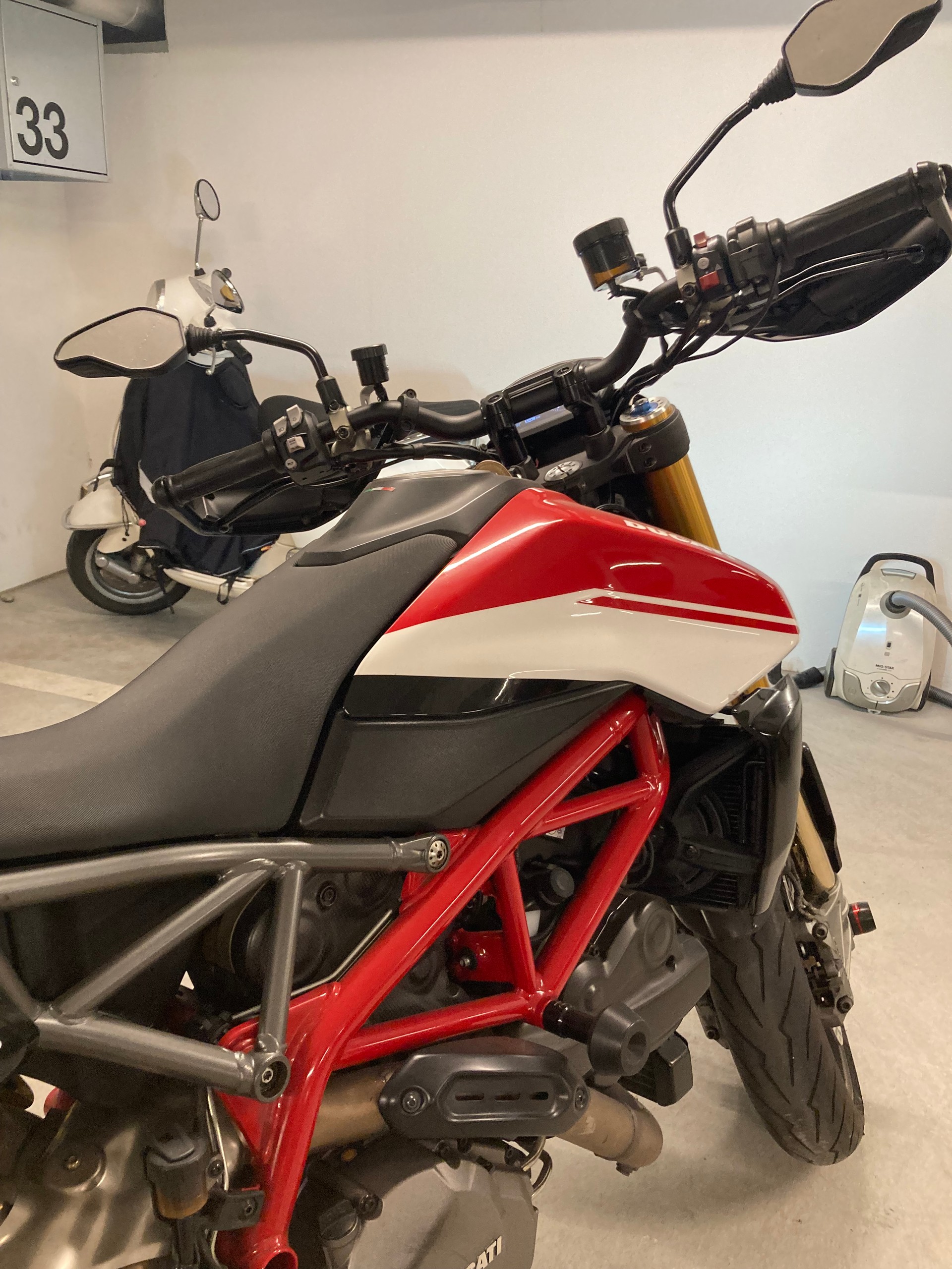 DUCATI Hypermotard 950 SP-image-3