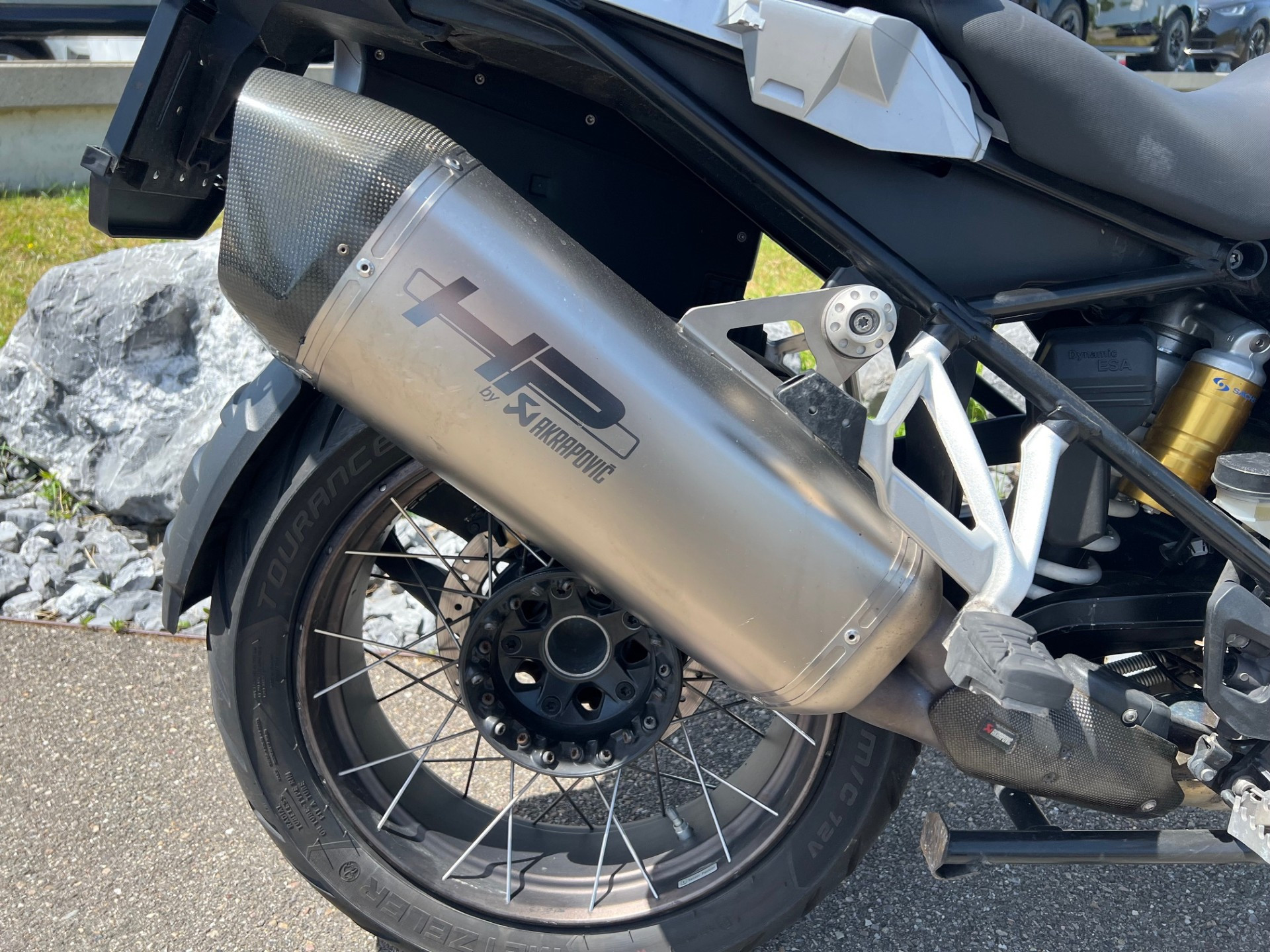 BMW R 1200 GS Adventure TIEFES FAHRWERK ab Werk-showroom-element-3